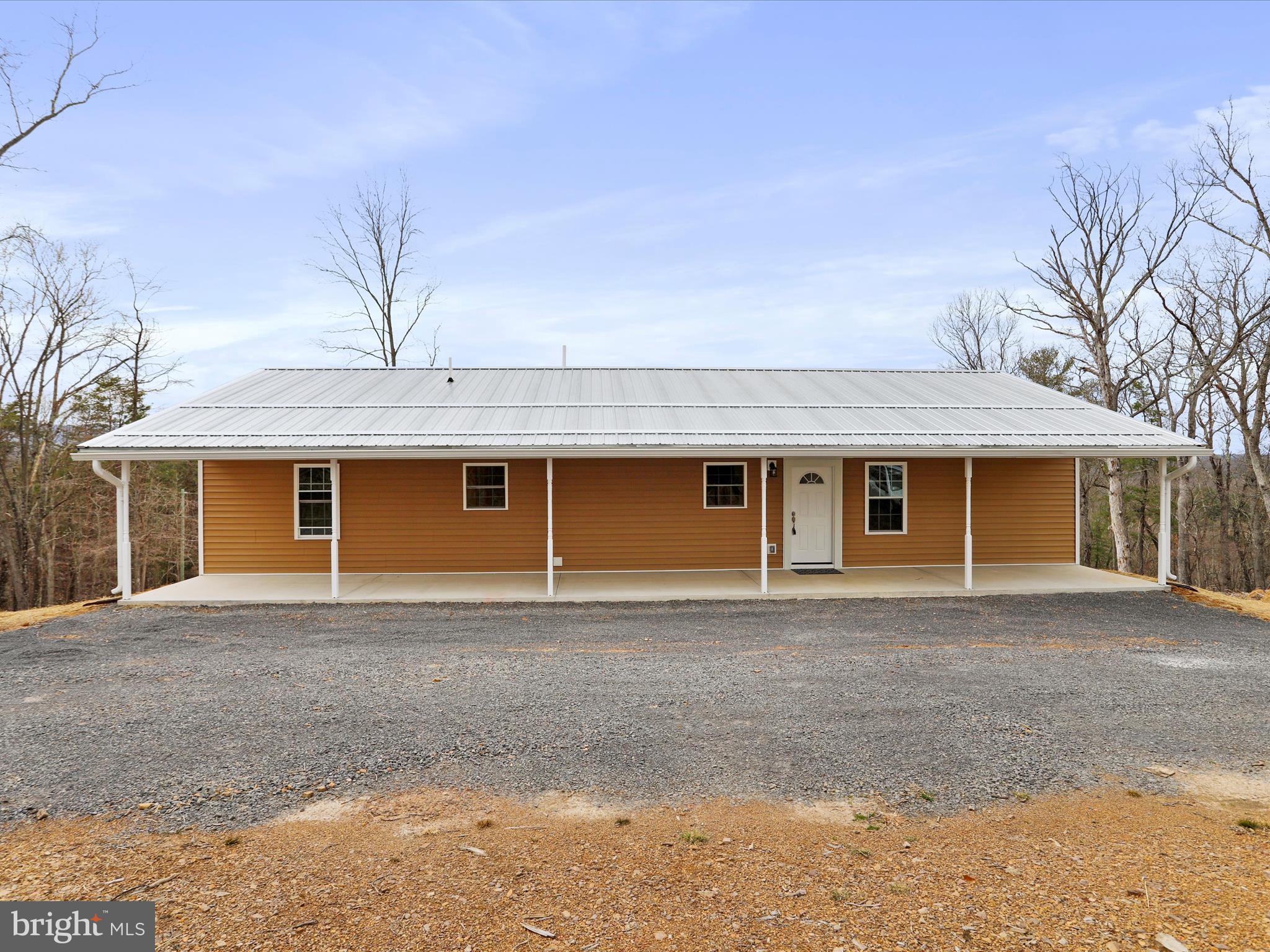 MALLARD CREEK - Residential