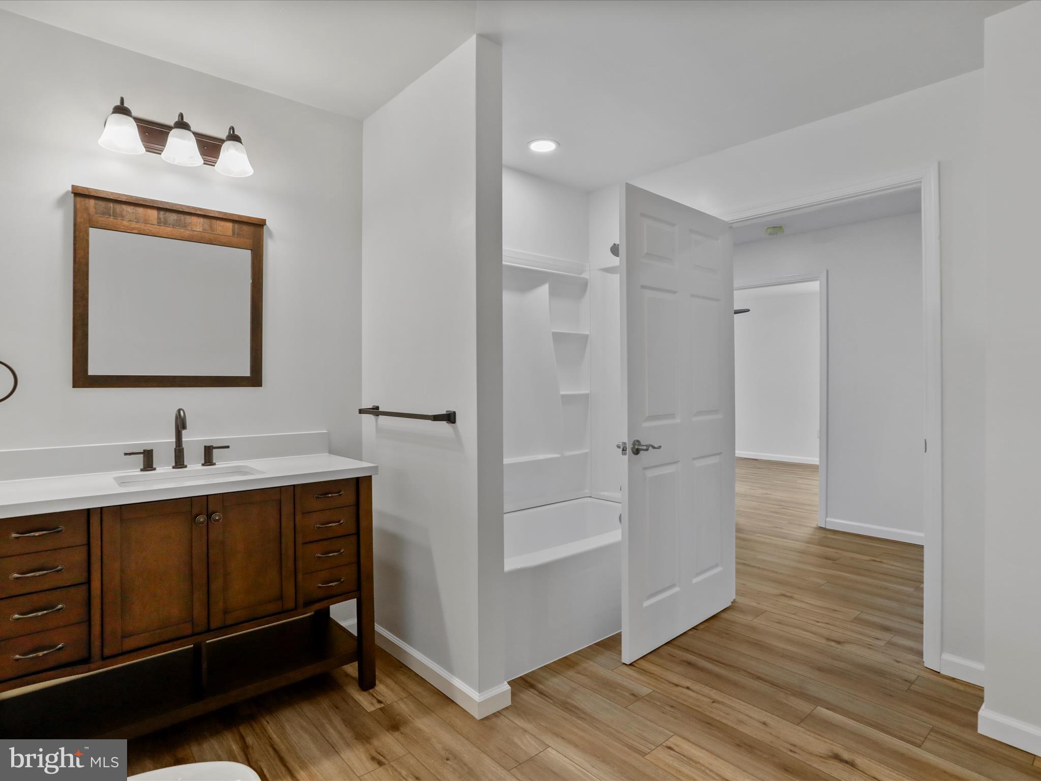 MALLARD CREEK - Residential