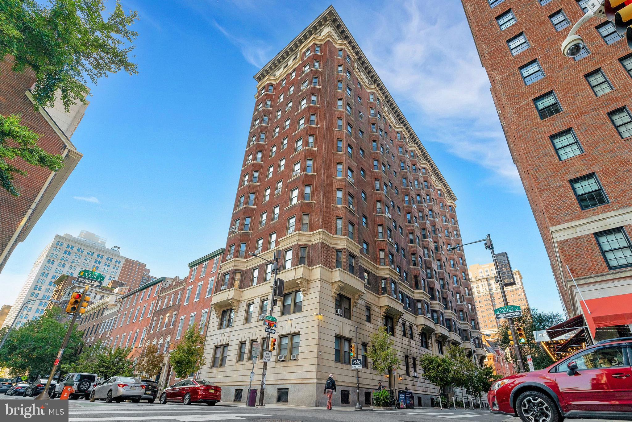 WASHINGTON SQ WEST - Residential