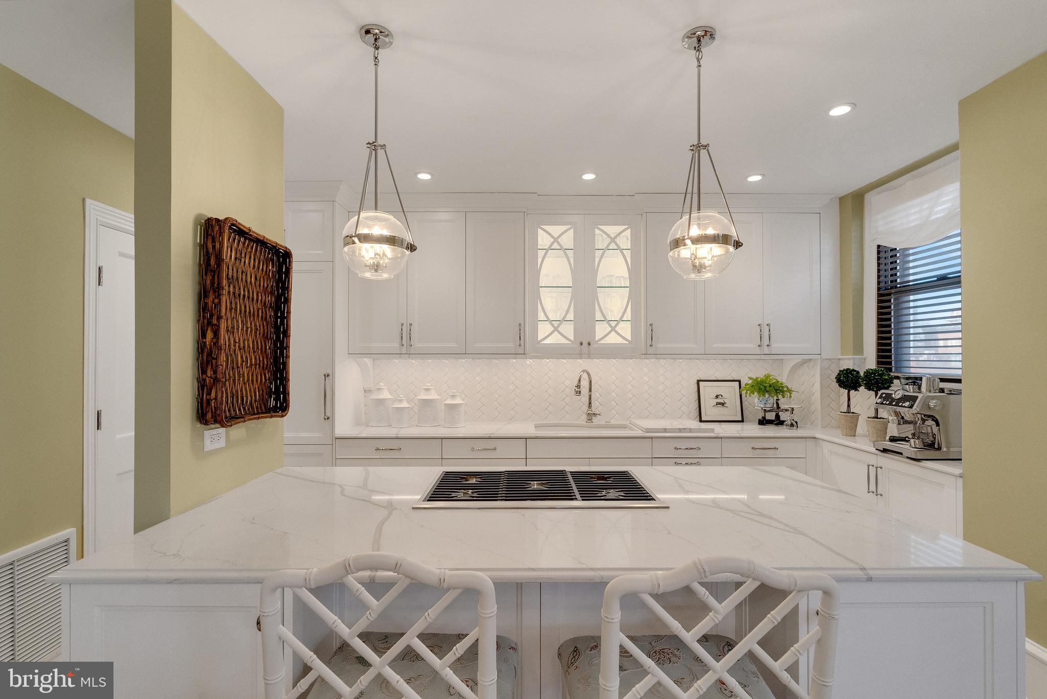 WASHINGTON SQ WEST - Residential