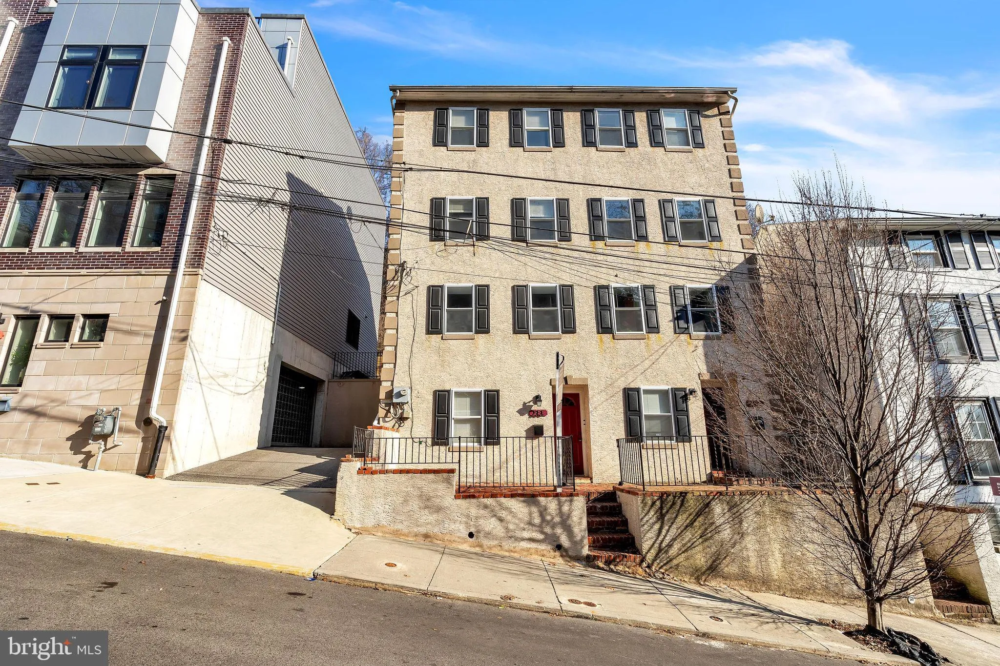 Philadelphia, Pennsylvania 19128, United States, 3 Bedrooms Bedrooms, ,2 BathroomsBathrooms,Residential,Contingent,2095