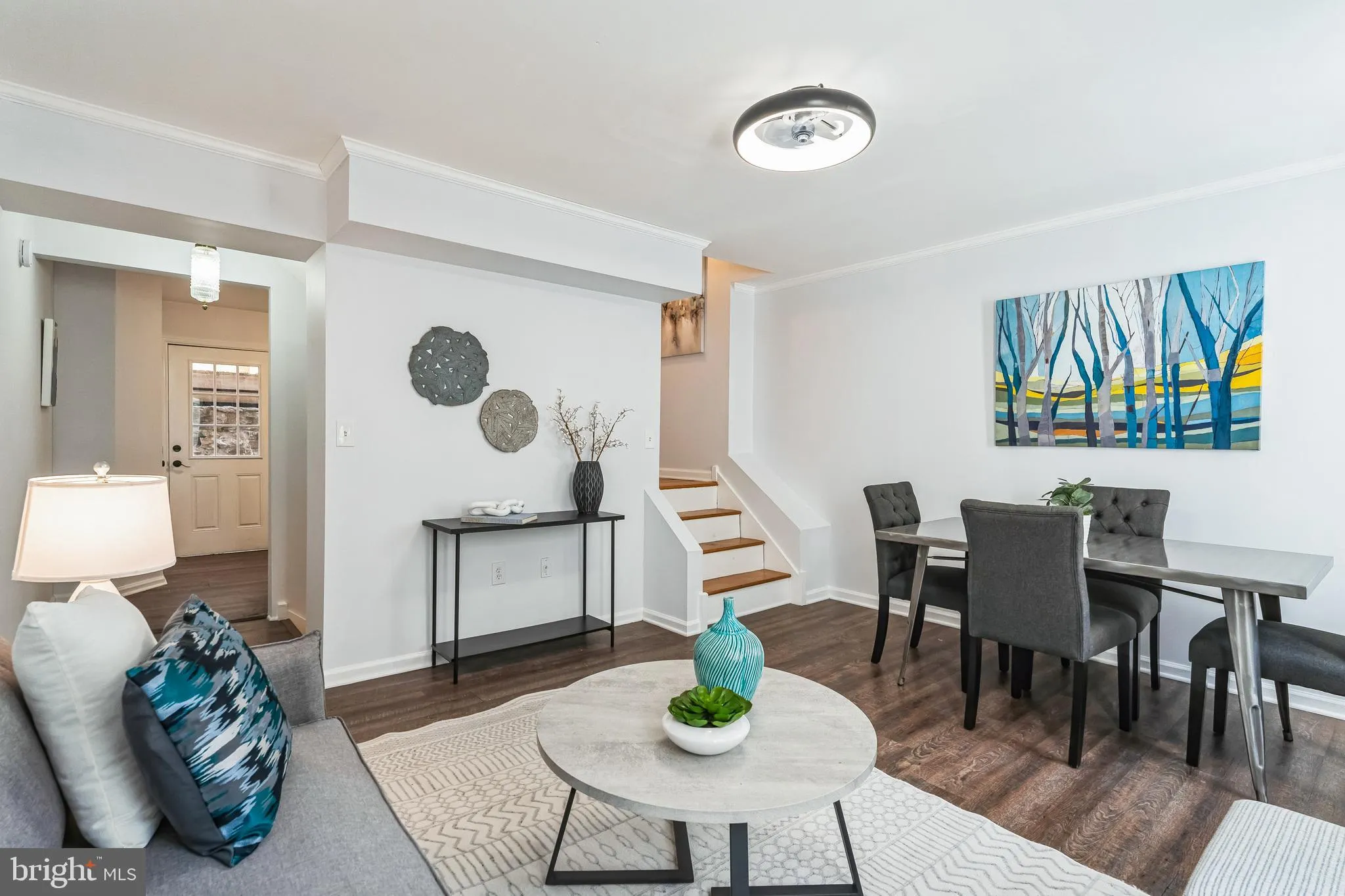 Philadelphia, Pennsylvania 19128, United States, 3 Bedrooms Bedrooms, ,2 BathroomsBathrooms,Residential,Contingent,2095