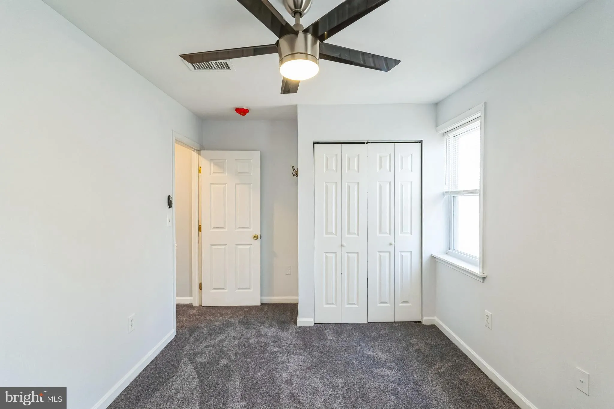 Philadelphia, Pennsylvania 19128, United States, 3 Bedrooms Bedrooms, ,2 BathroomsBathrooms,Residential,Contingent,2095