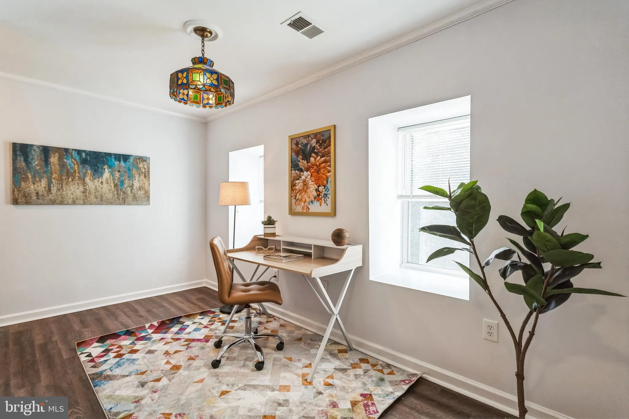 Philadelphia, Pennsylvania 19128, United States, 3 Bedrooms Bedrooms, ,2 BathroomsBathrooms,Residential,Contingent,2095