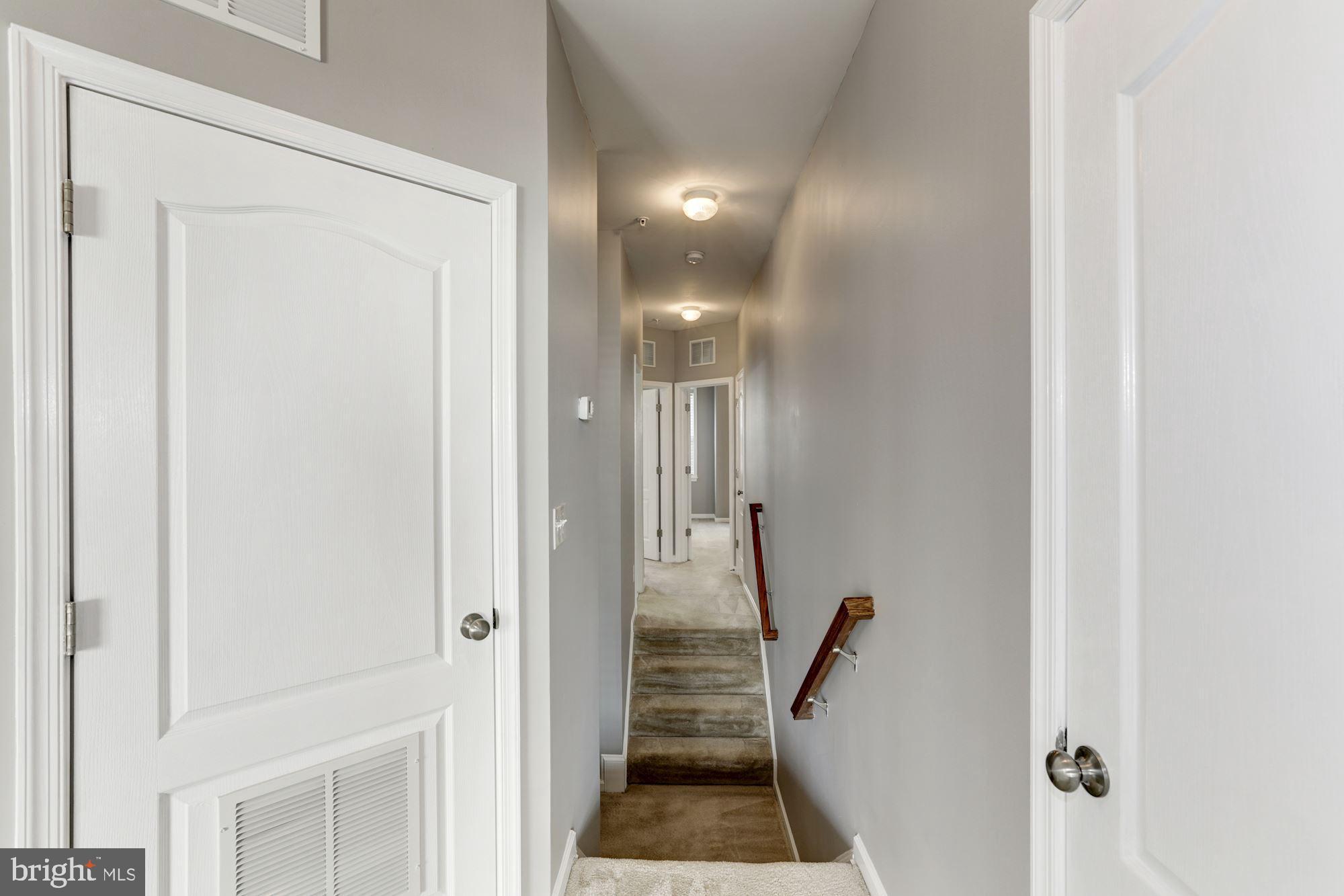 MERCER PARK CONDOMINIUM - Residential Lease