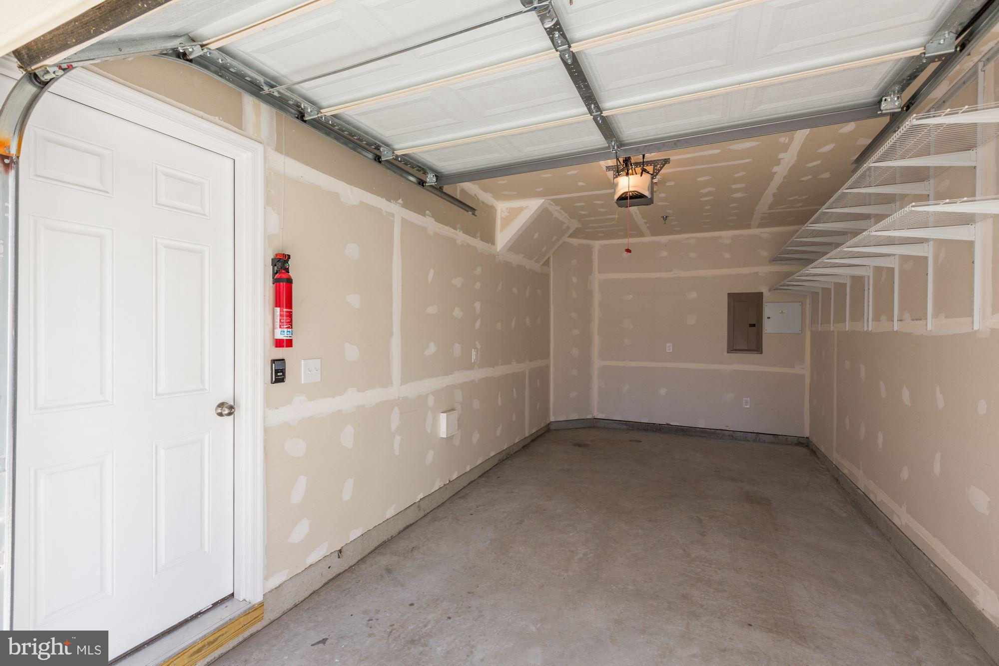 MERCER PARK CONDOMINIUM - Residential Lease