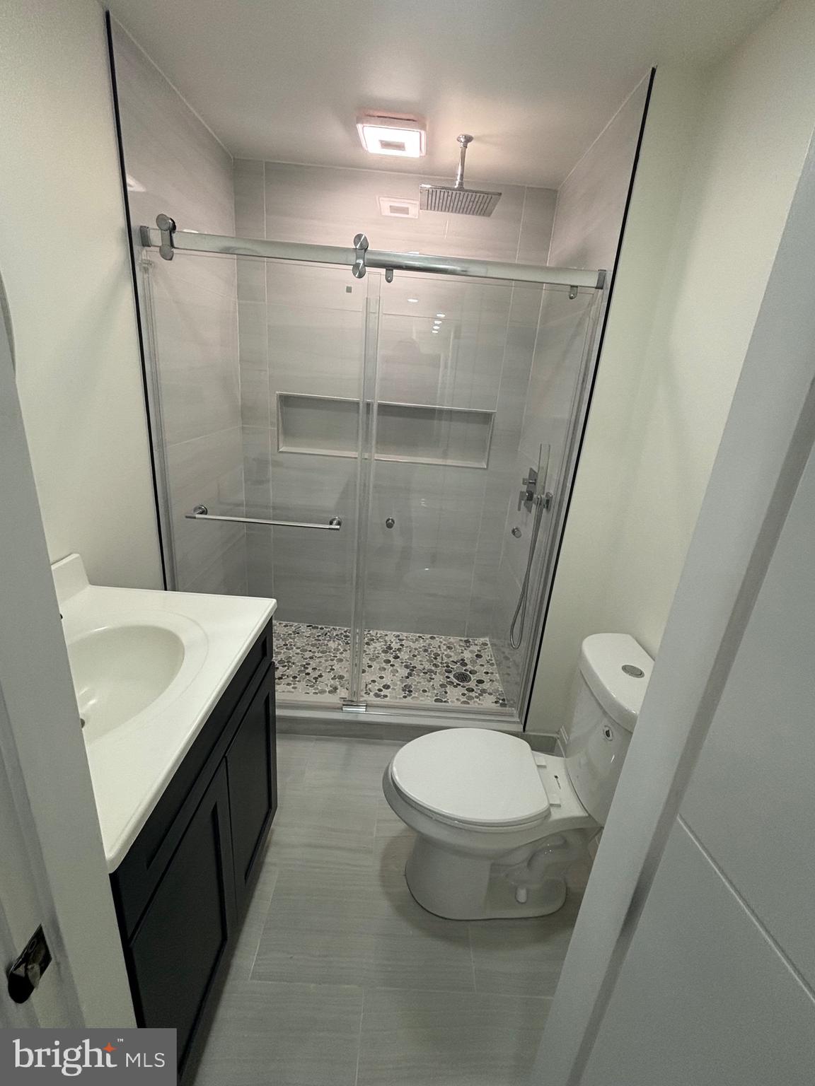 READING - Residential Lease