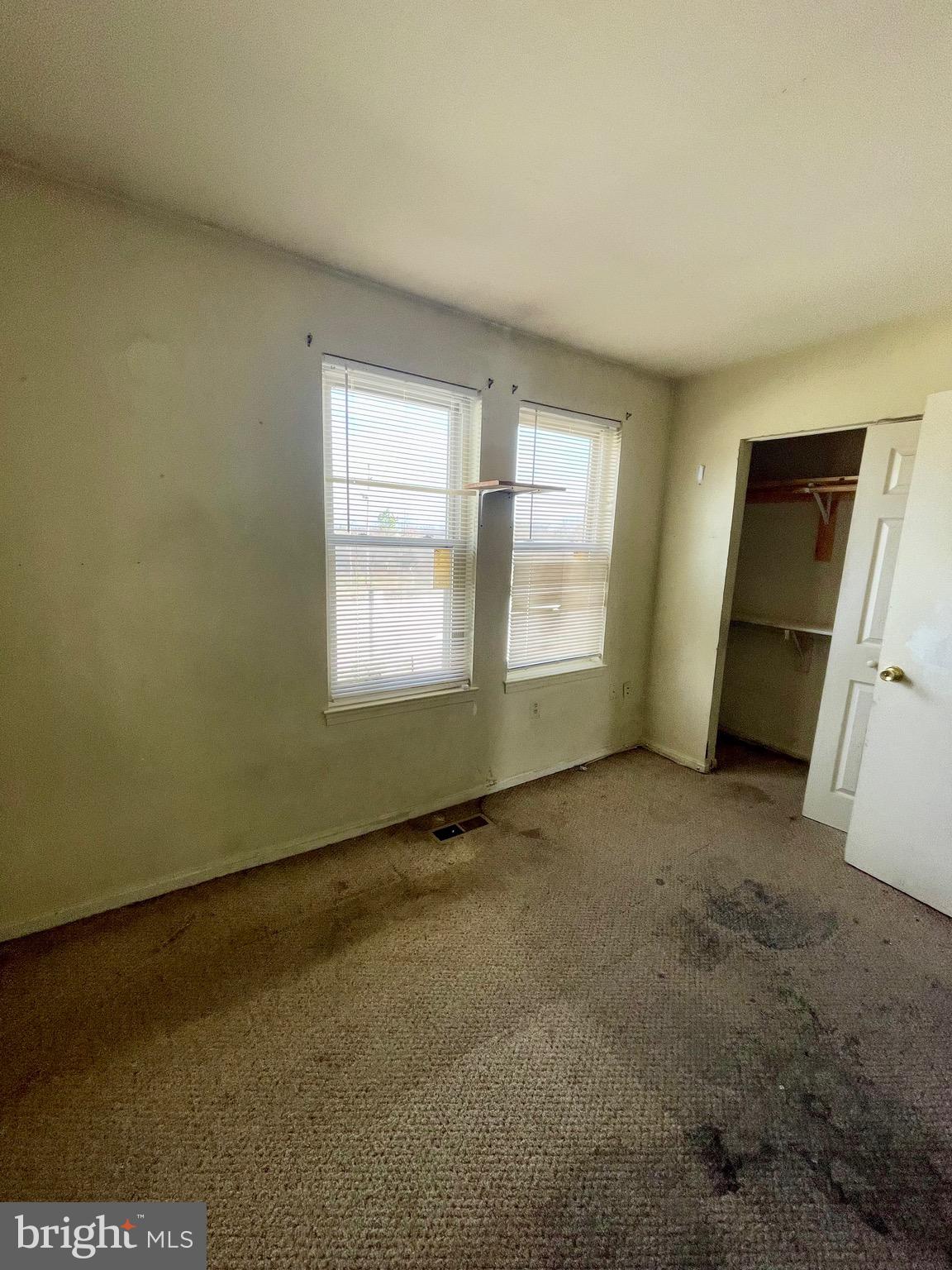 FAIRLAND - Residential