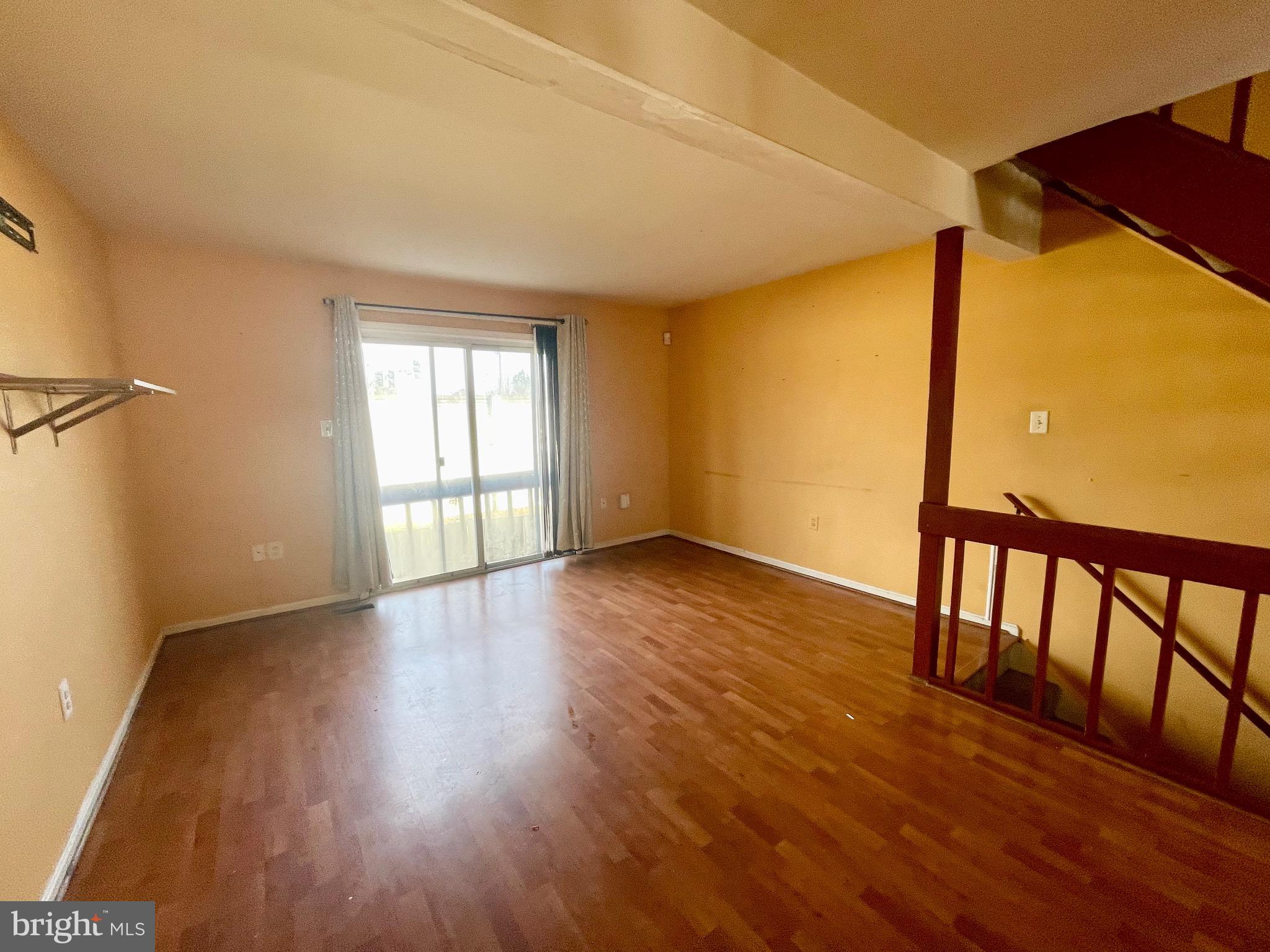 FAIRLAND - Residential