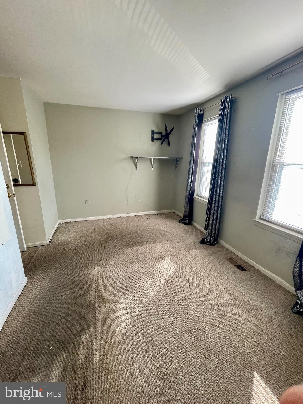 FAIRLAND - Residential