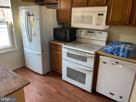 Photo of 3034 Shepperton Terrace, SILVER SPRING, MD 20904 (MLS # MDMC2210022)