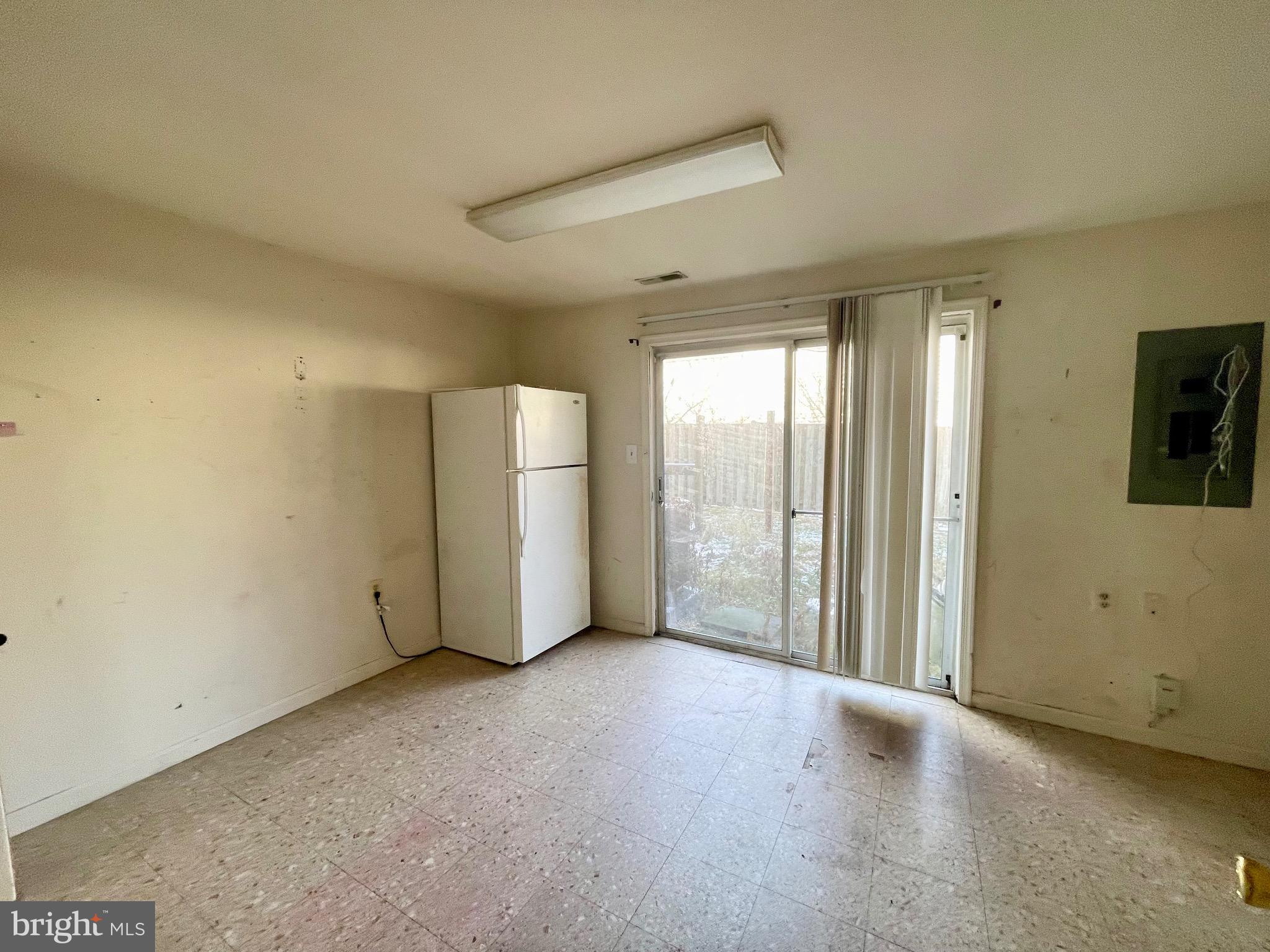 FAIRLAND - Residential