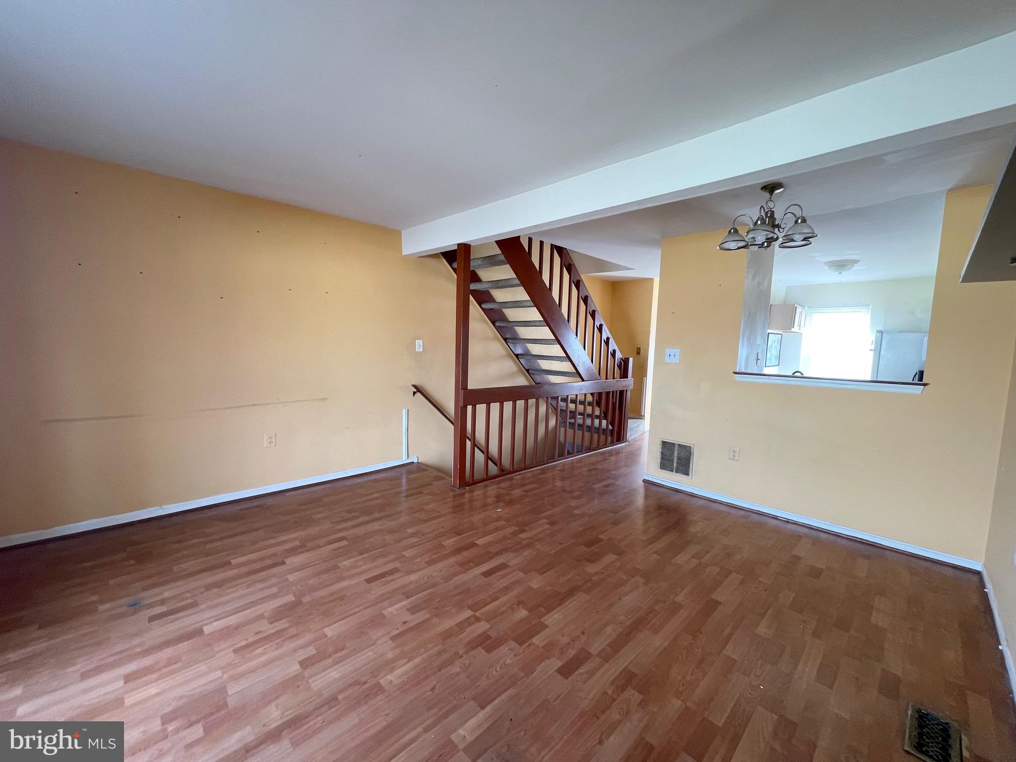 FAIRLAND - Residential