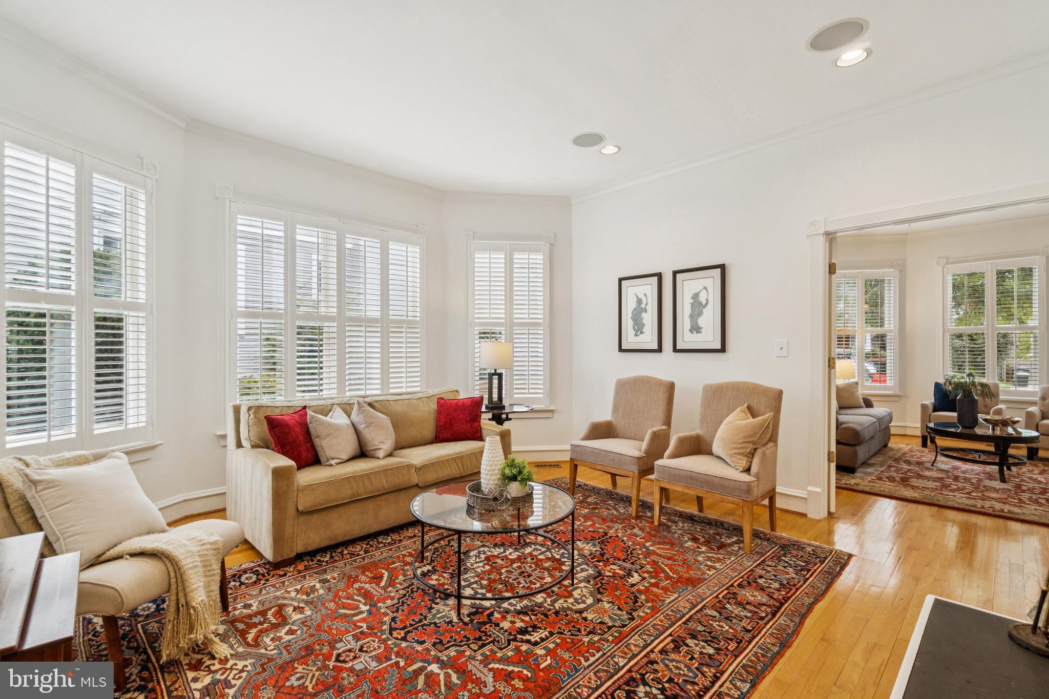 CHEVY CHASE - Residential