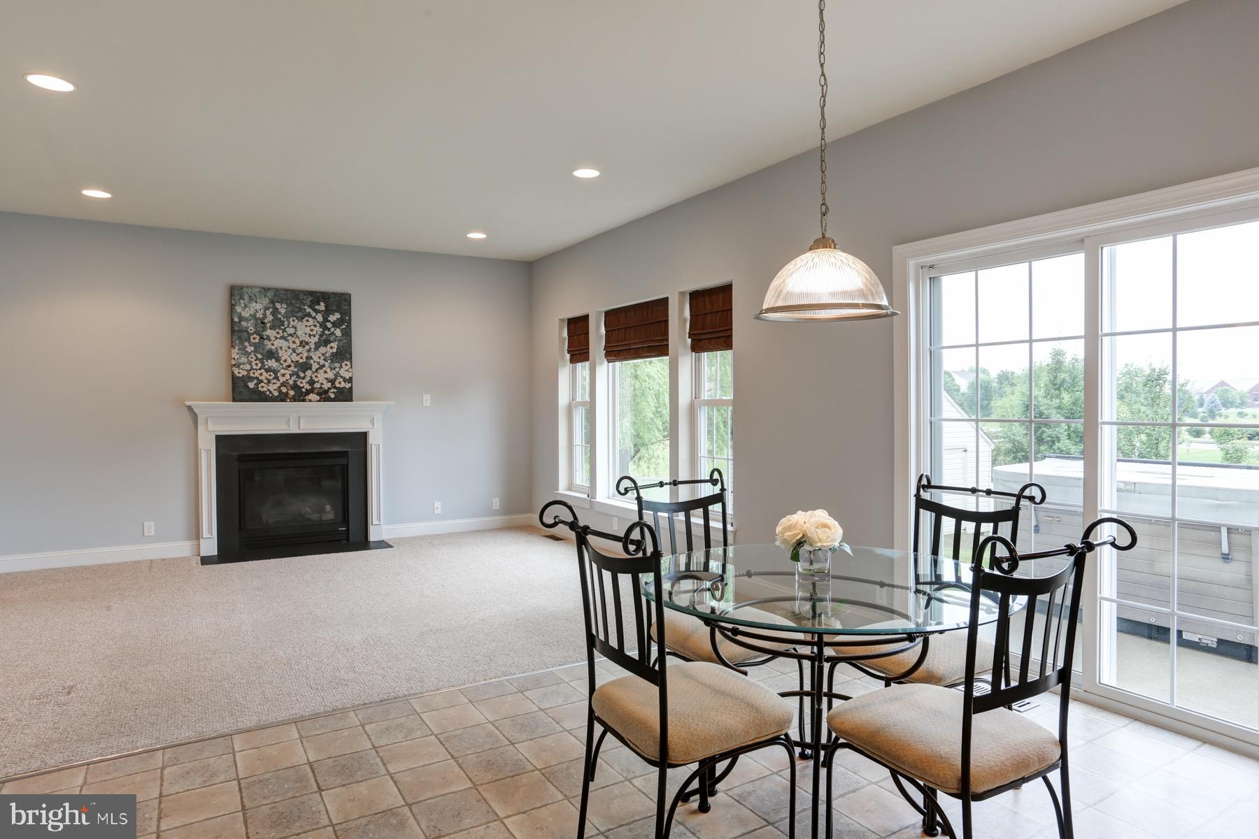 ARBOR GREENE - Residential