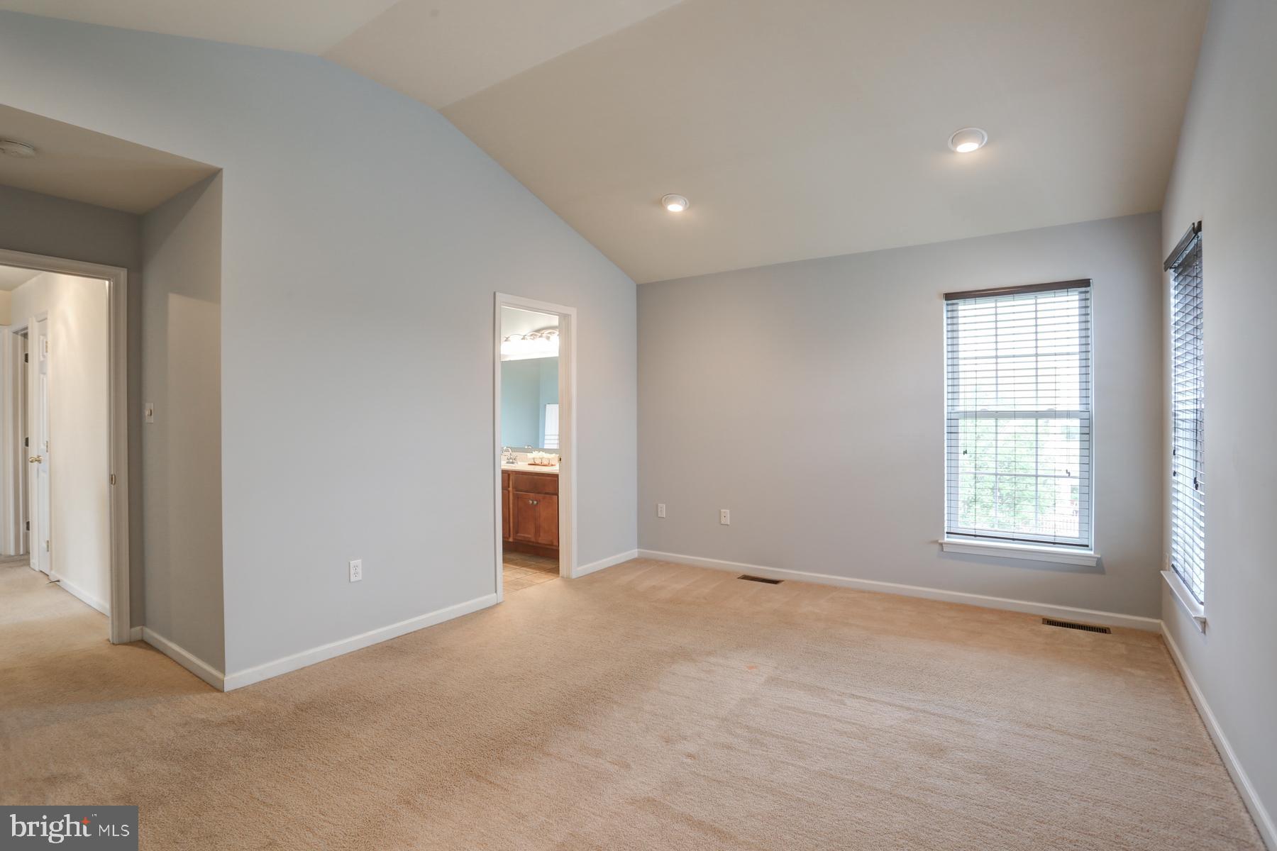 ARBOR GREENE - Residential