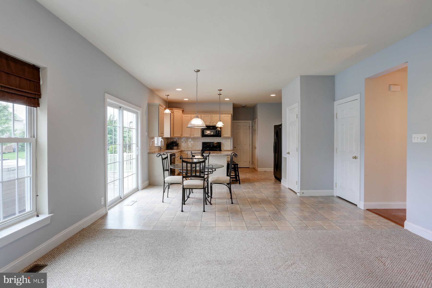 ARBOR GREENE - Residential