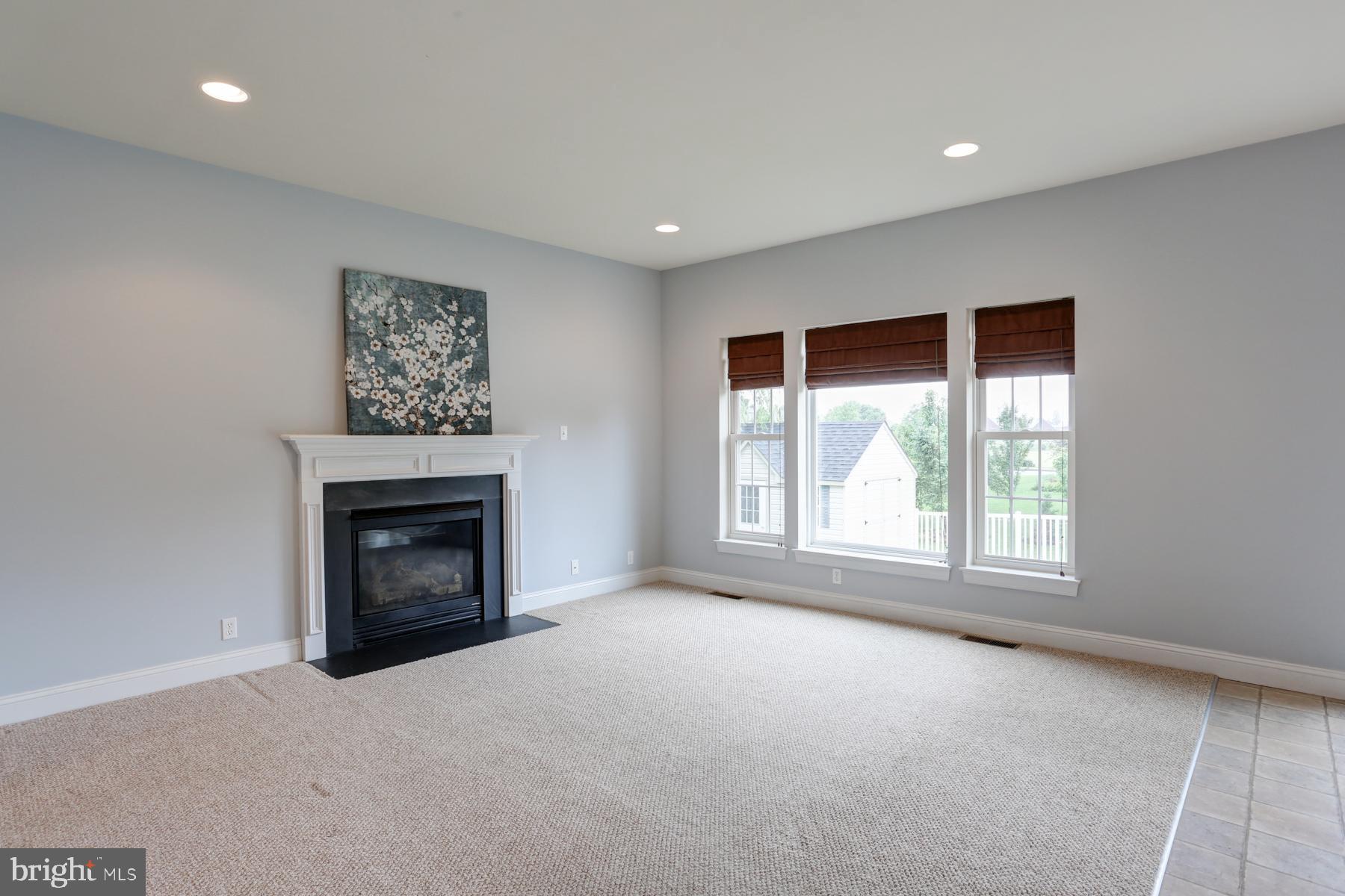 ARBOR GREENE - Residential