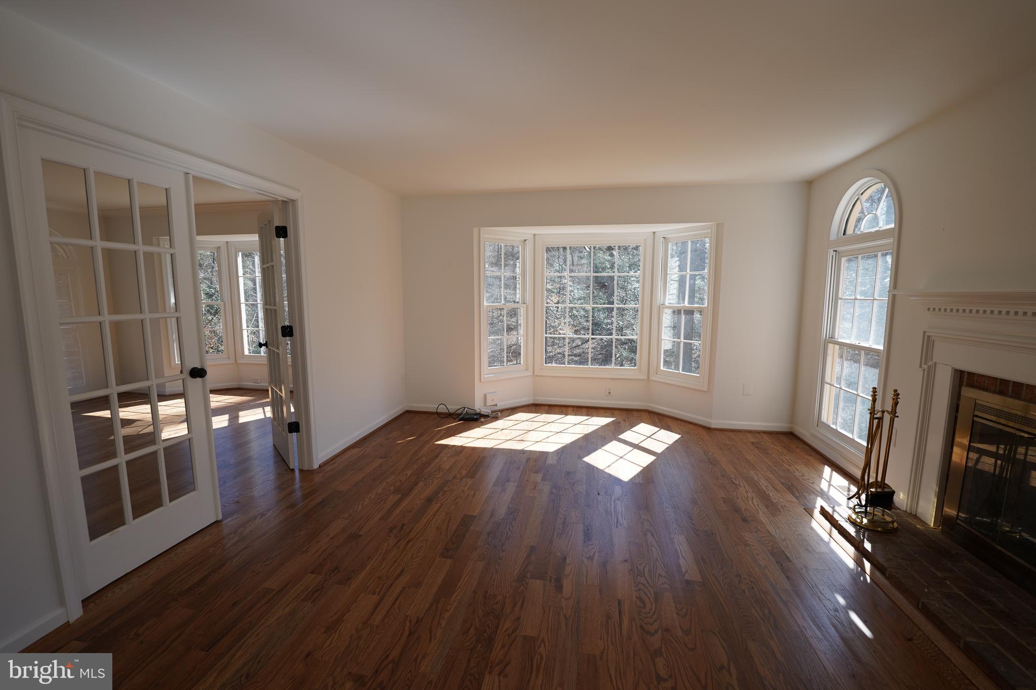 RIVERVIEW ESTATES - Residential