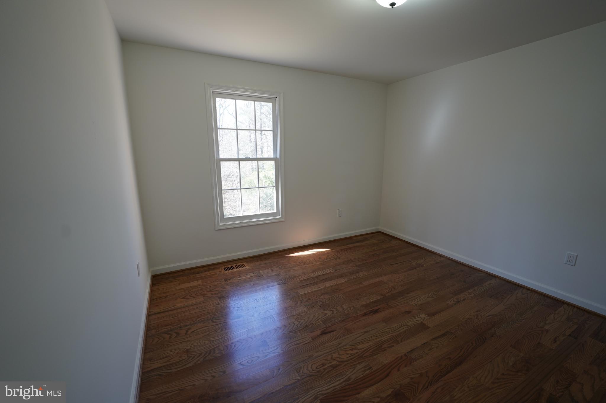 RIVERVIEW ESTATES - Residential