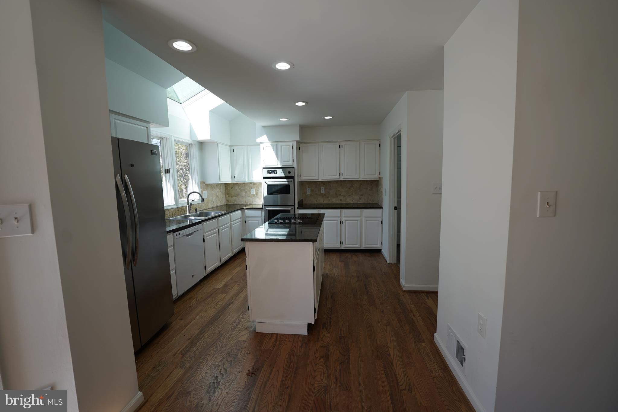 RIVERVIEW ESTATES - Residential