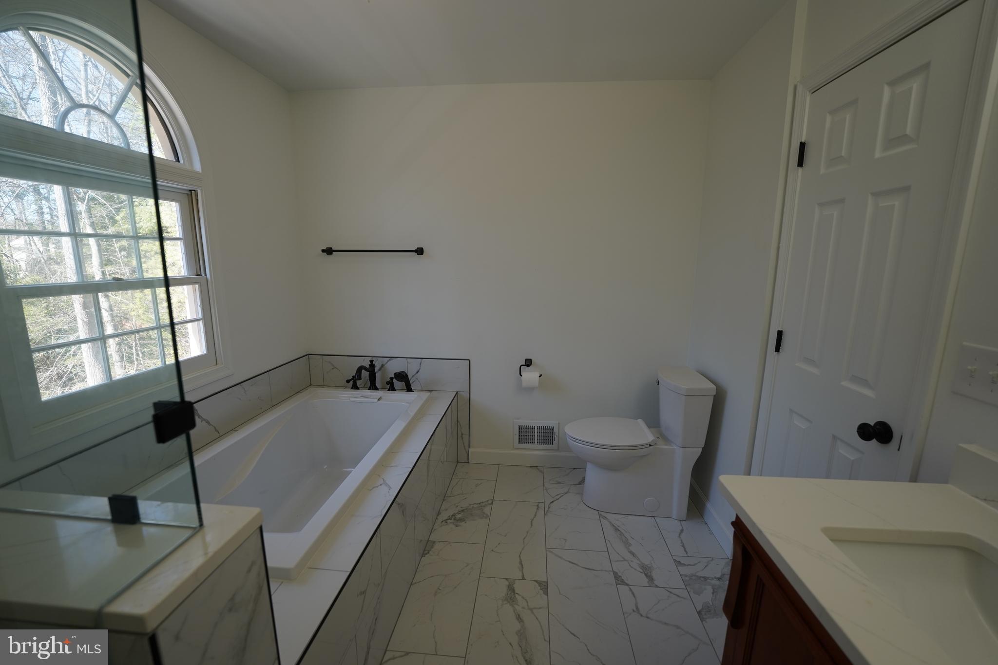 RIVERVIEW ESTATES - Residential