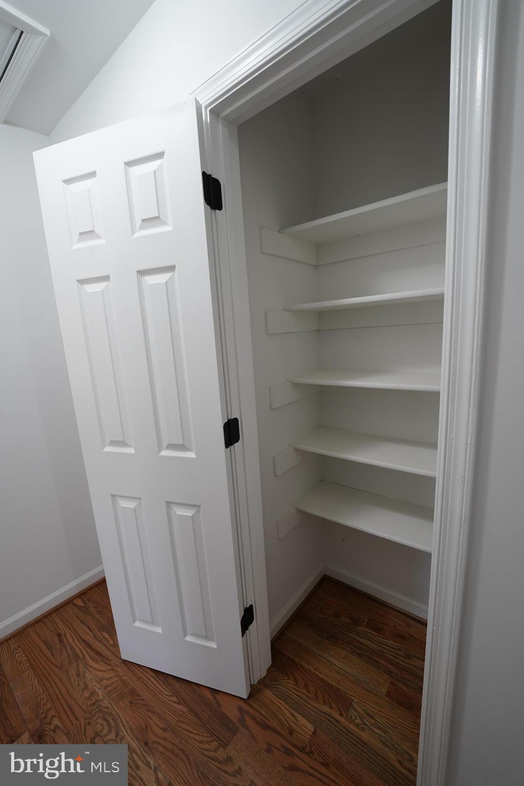 RIVERVIEW ESTATES - Residential