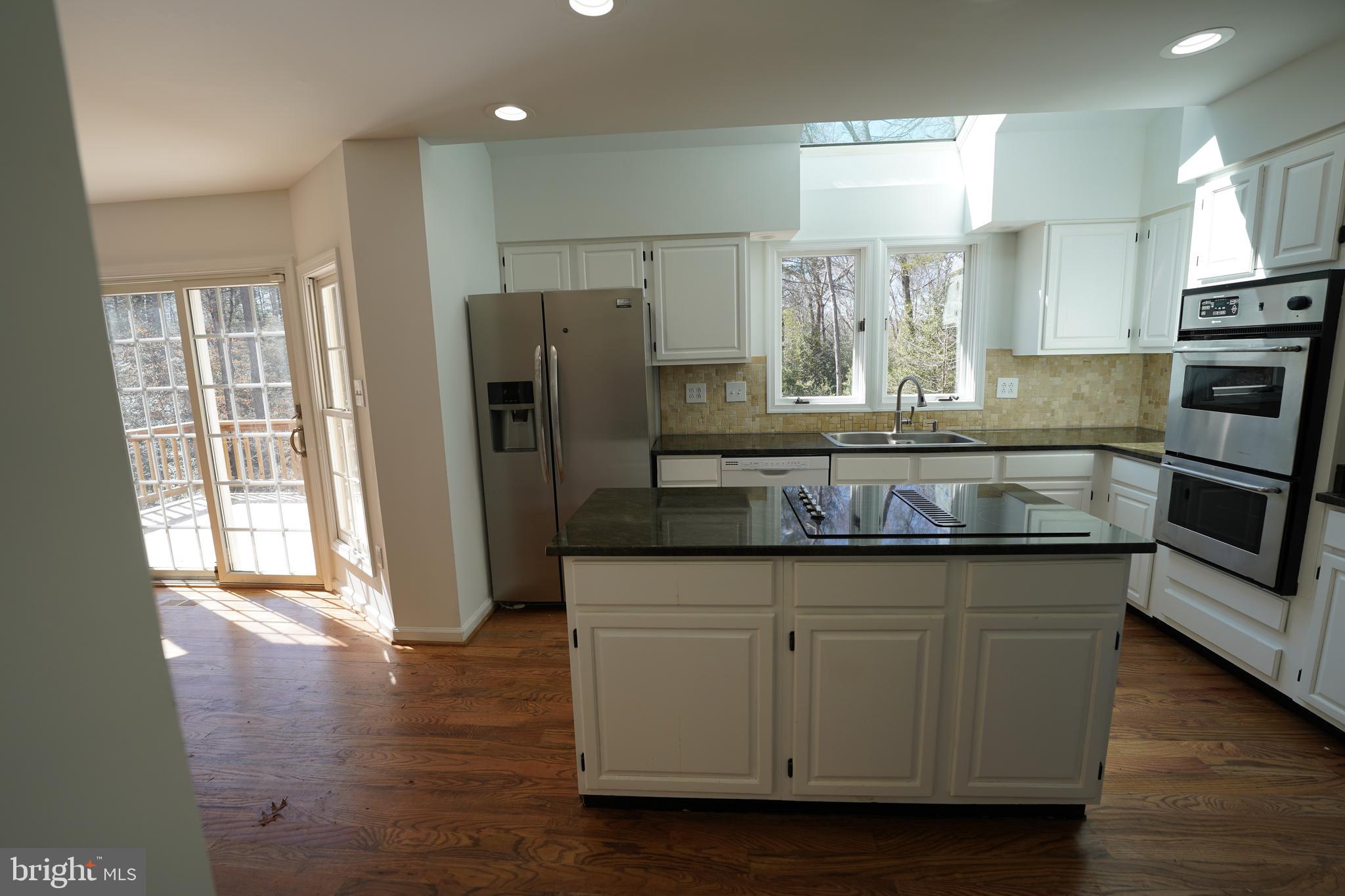 RIVERVIEW ESTATES - Residential