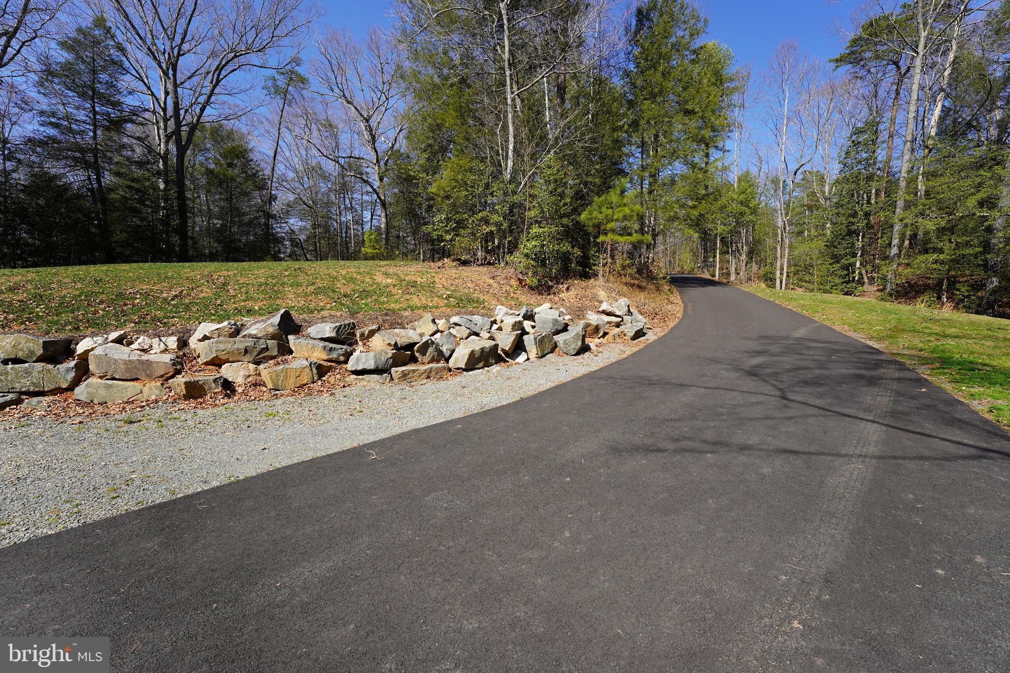 RIVERVIEW ESTATES - Residential