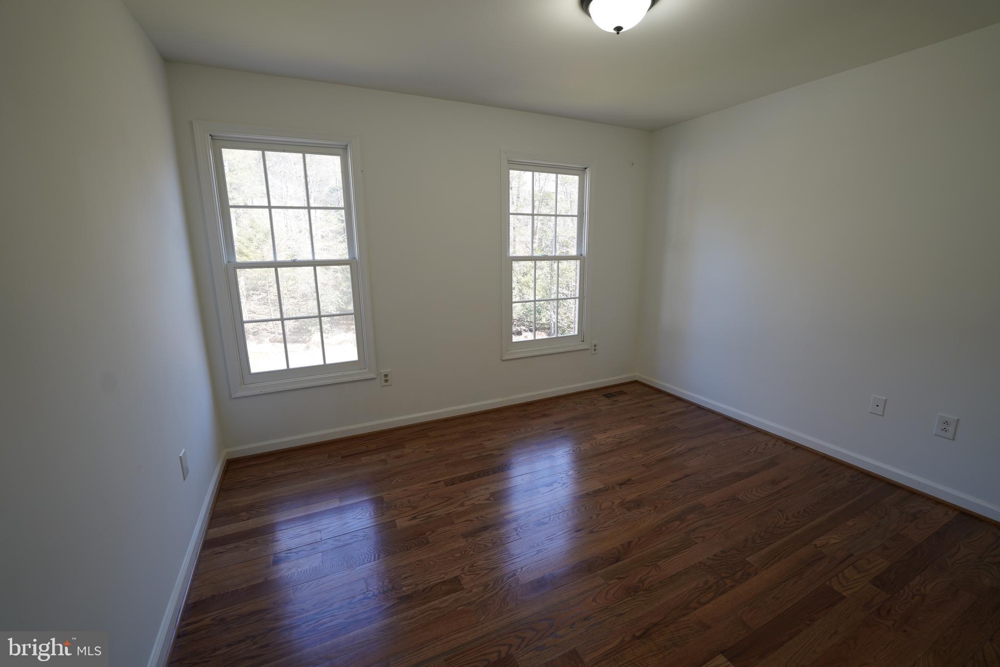 RIVERVIEW ESTATES - Residential