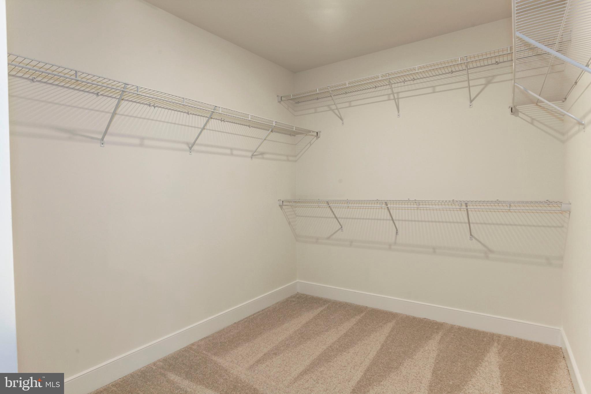 POTOMAC SHORES - Residential