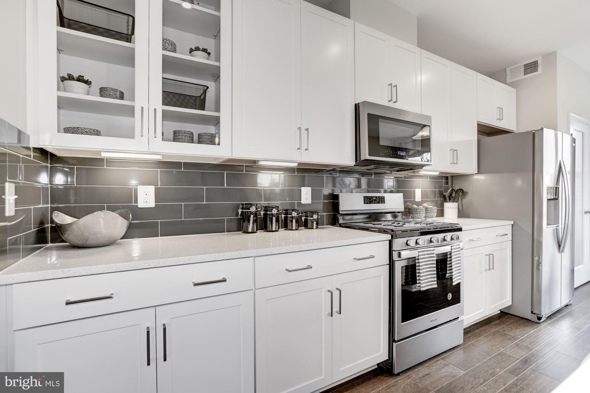 POTOMAC SHORES - Residential