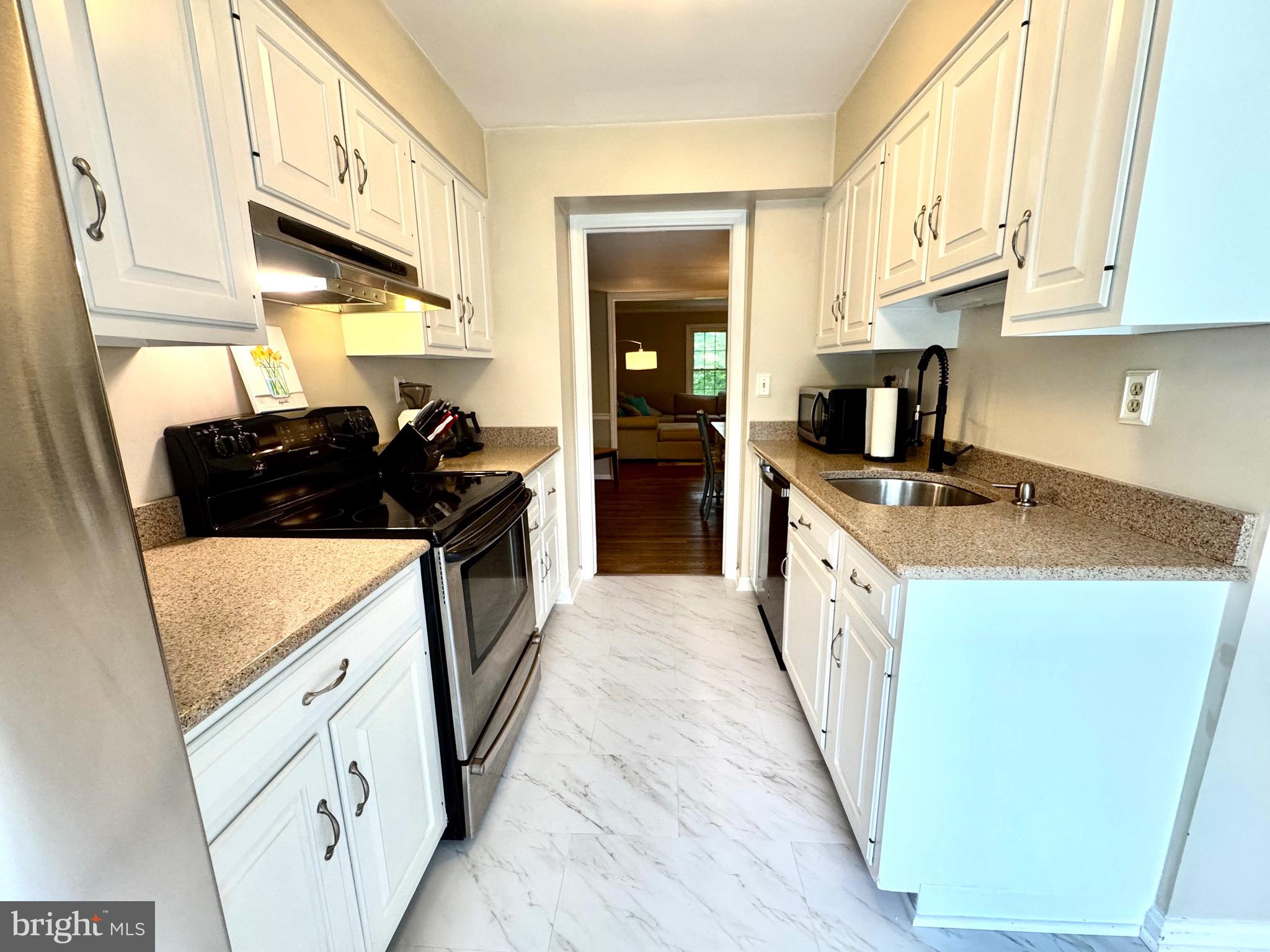 1282 MASTERS DRIVE 190