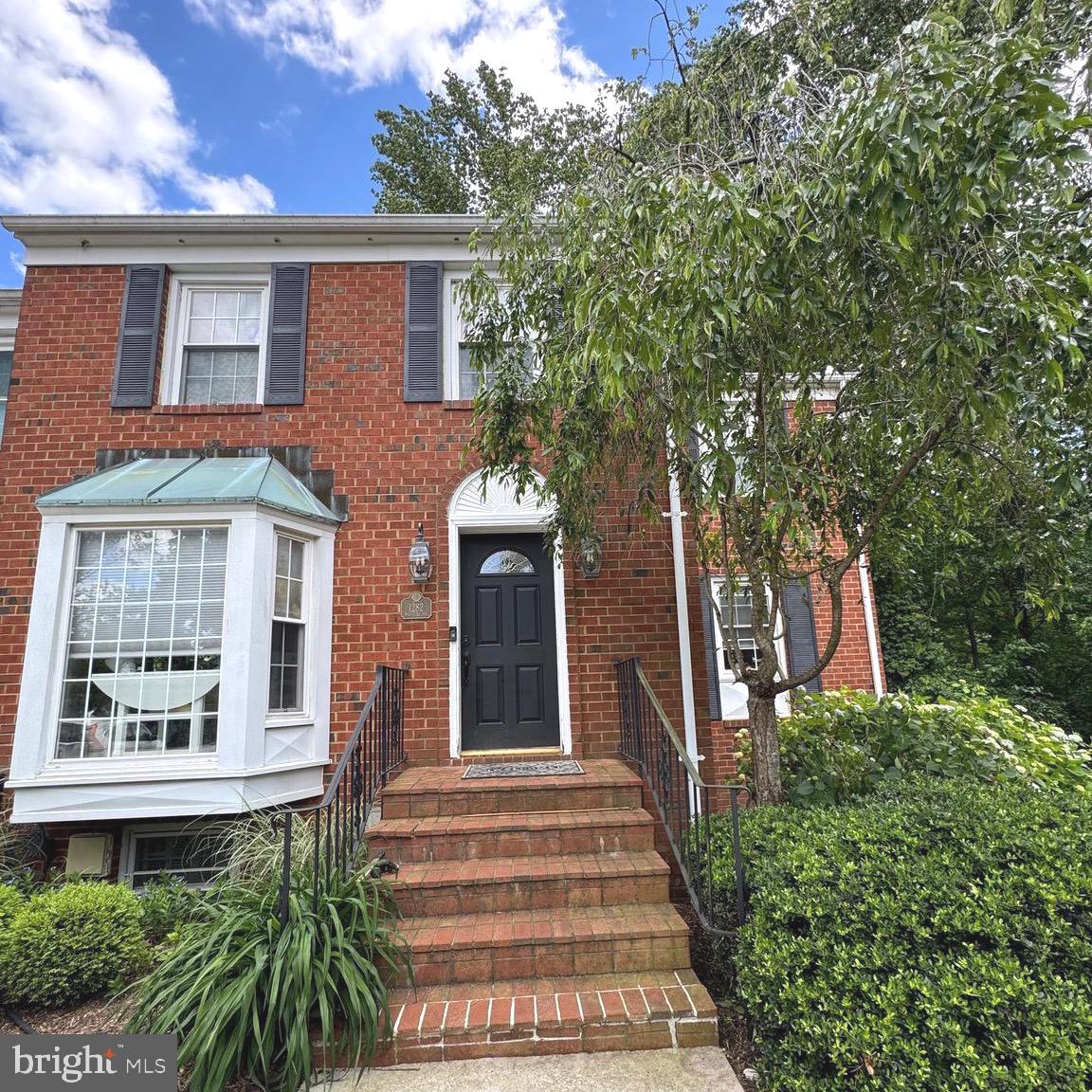 Welcome to 1282 Masters Drive – a beautifully maintained and light-filled end unit townhome in the heart of Arnold!
This spacious and inviting home offers the perfect blend of comfort, functionality, and location. With a brick exterior, fresh finishes in bathrooms and kitchen, and a brand-new roof, the property reflects true pride of ownership that will surely benefit its next owner. Step inside to find a layout designed for both everyday living and entertaining.
The main level features a dedicated dining area, an ideal office space or extra sleeping space for a guest, and a well-equipped kitchen with quality appliances. Upstairs, you'll find generously sized bedrooms and updated finishes in the bathrooms. The expansive lower level offers endless flexibility with its own bath, a cozy fireplace, and French doors leading out to the fenced, partially lit backyard—perfect for gatherings, gardening, or quiet relaxation.
Additional highlights include a large and convenient laundry area with a lot of extra storage, and great natural light throughout.
Ideally located with quick access to Route 50, you're just minutes from Annapolis, Baltimore, and DC. Enjoy the walkability to nearby shopping, restaurants, and scenic local trails.
Don’t miss the opportunity to own this well-loved and thoughtfully updated home in a highly desirable Arnold community!