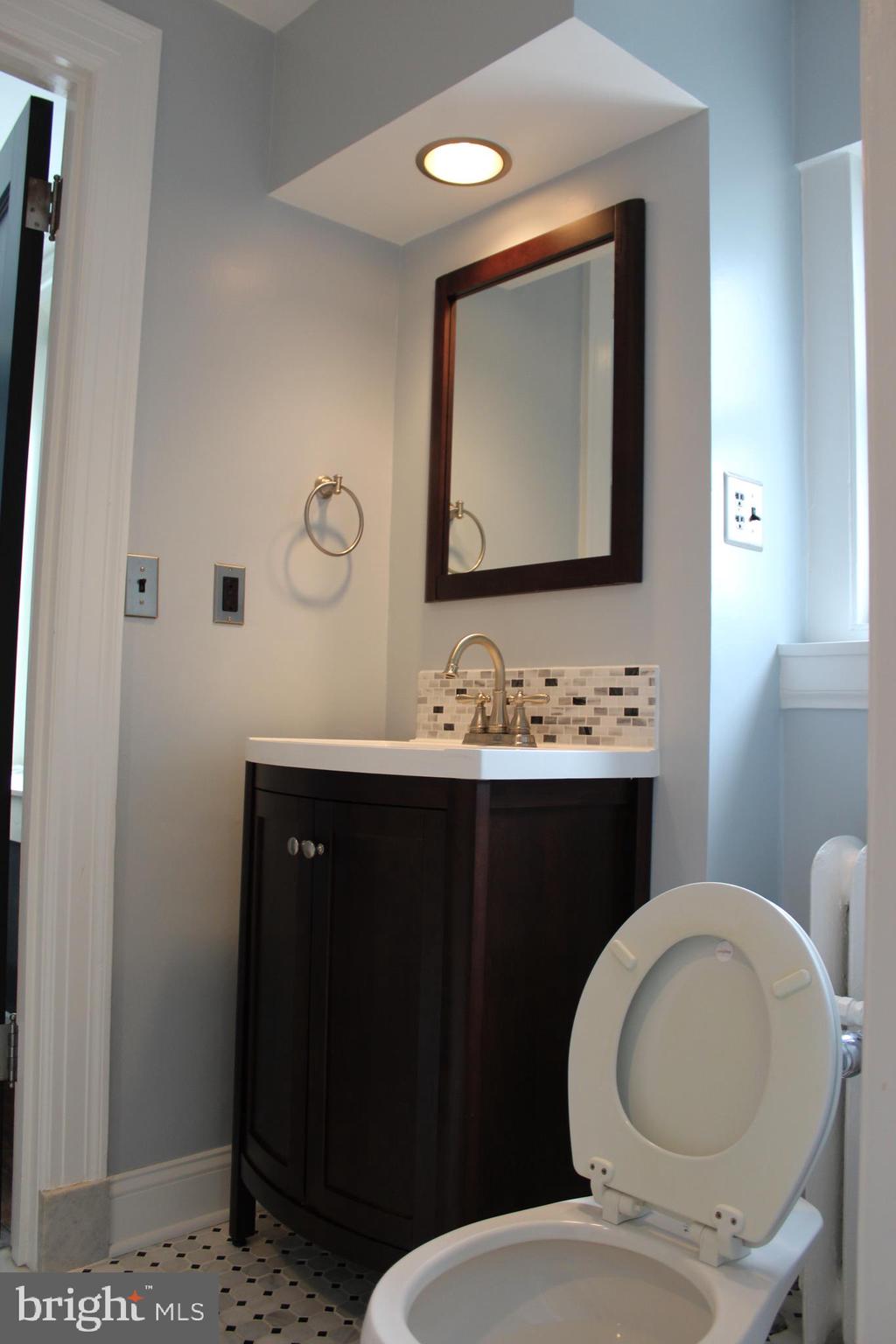 GUILFORD - Residential Lease