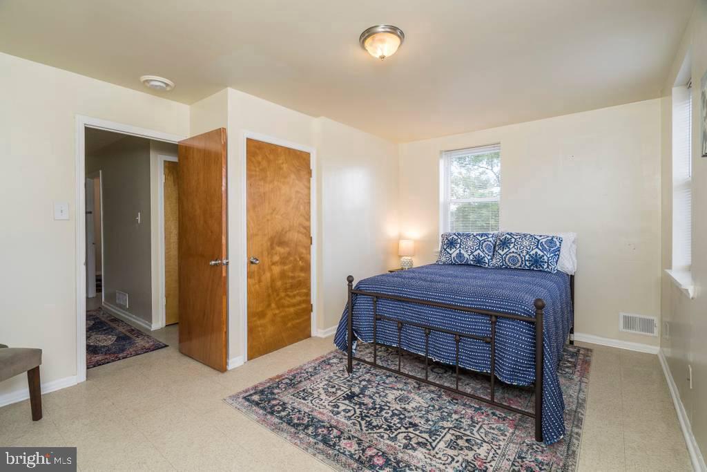 NORTH CENTRAL - Residential Lease