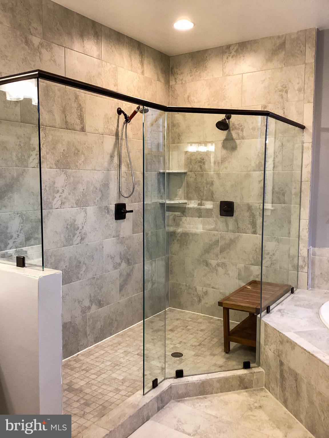 GLENN DALE CROSSING - Residential Lease