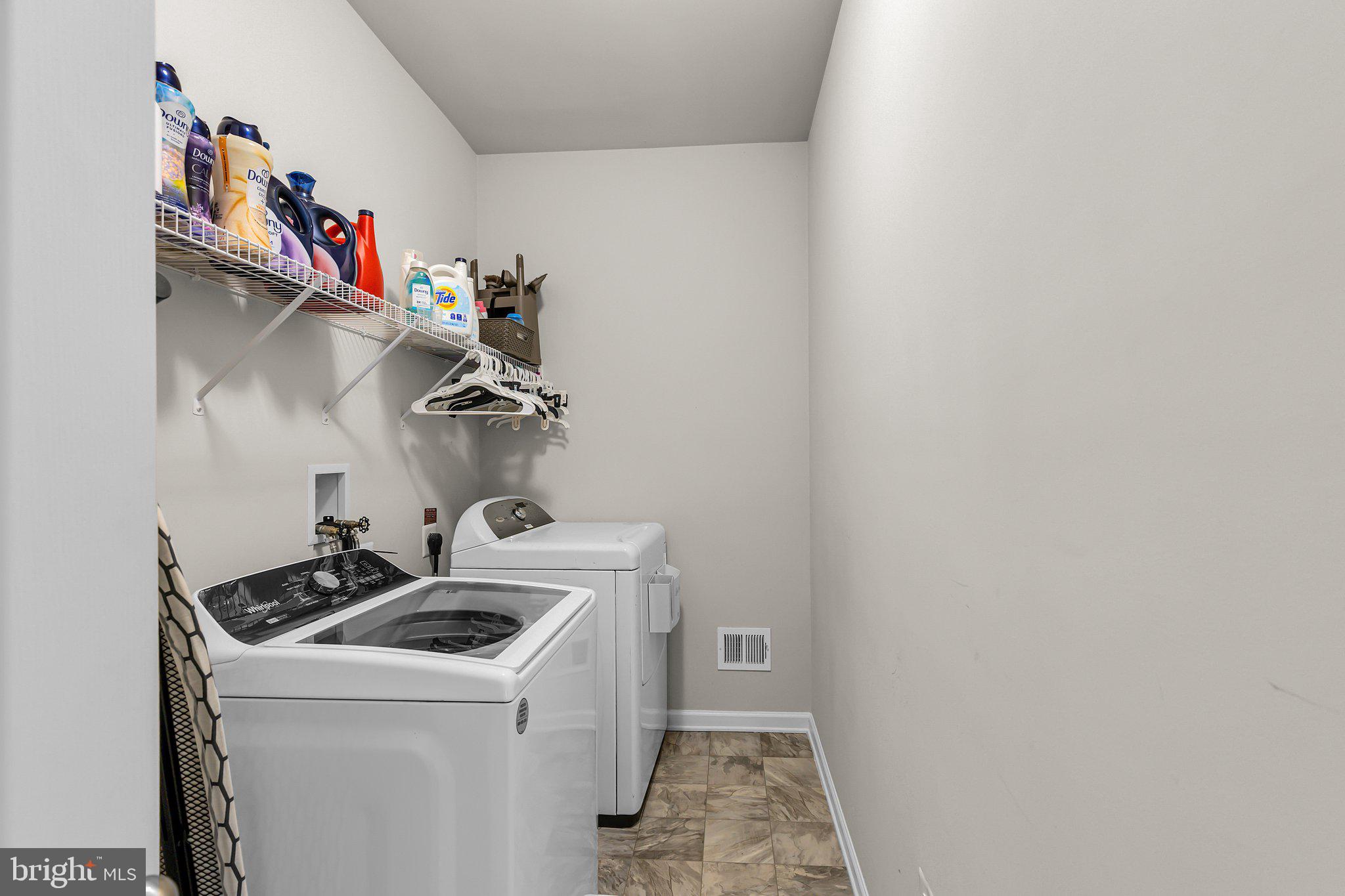 GLENN DALE CROSSING - Residential Lease