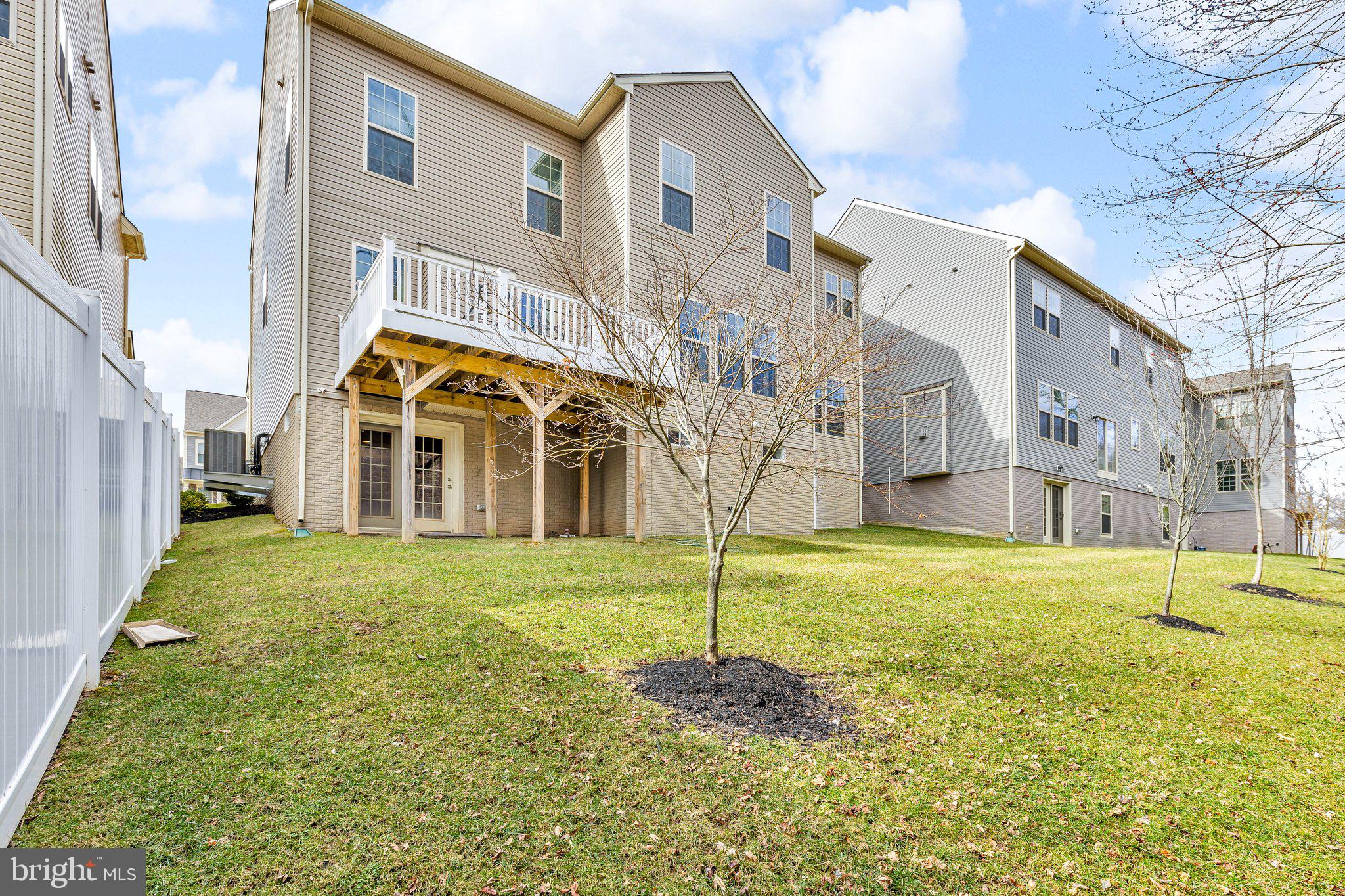 GLENN DALE CROSSING - Residential Lease