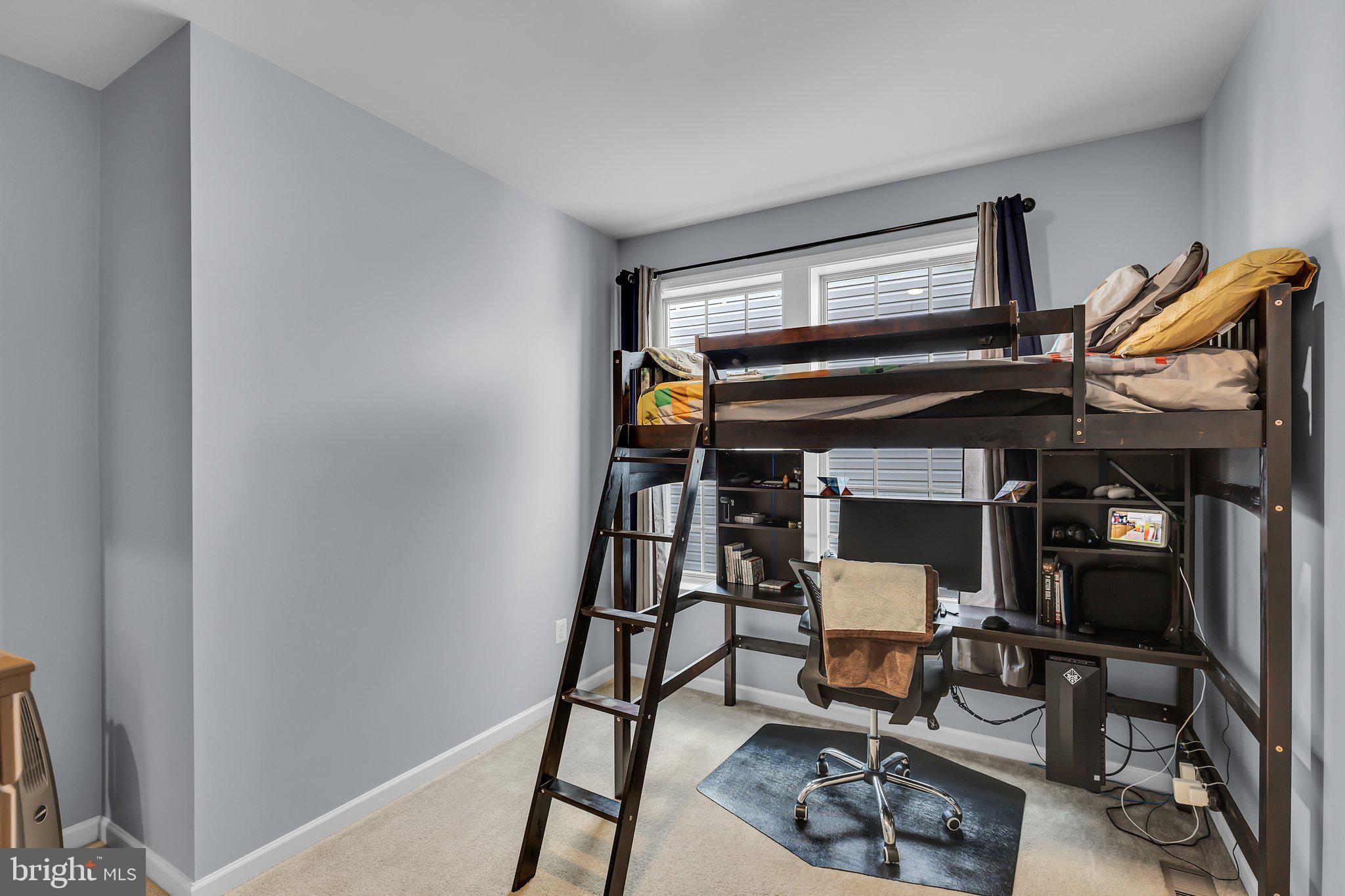 GLENN DALE CROSSING - Residential Lease