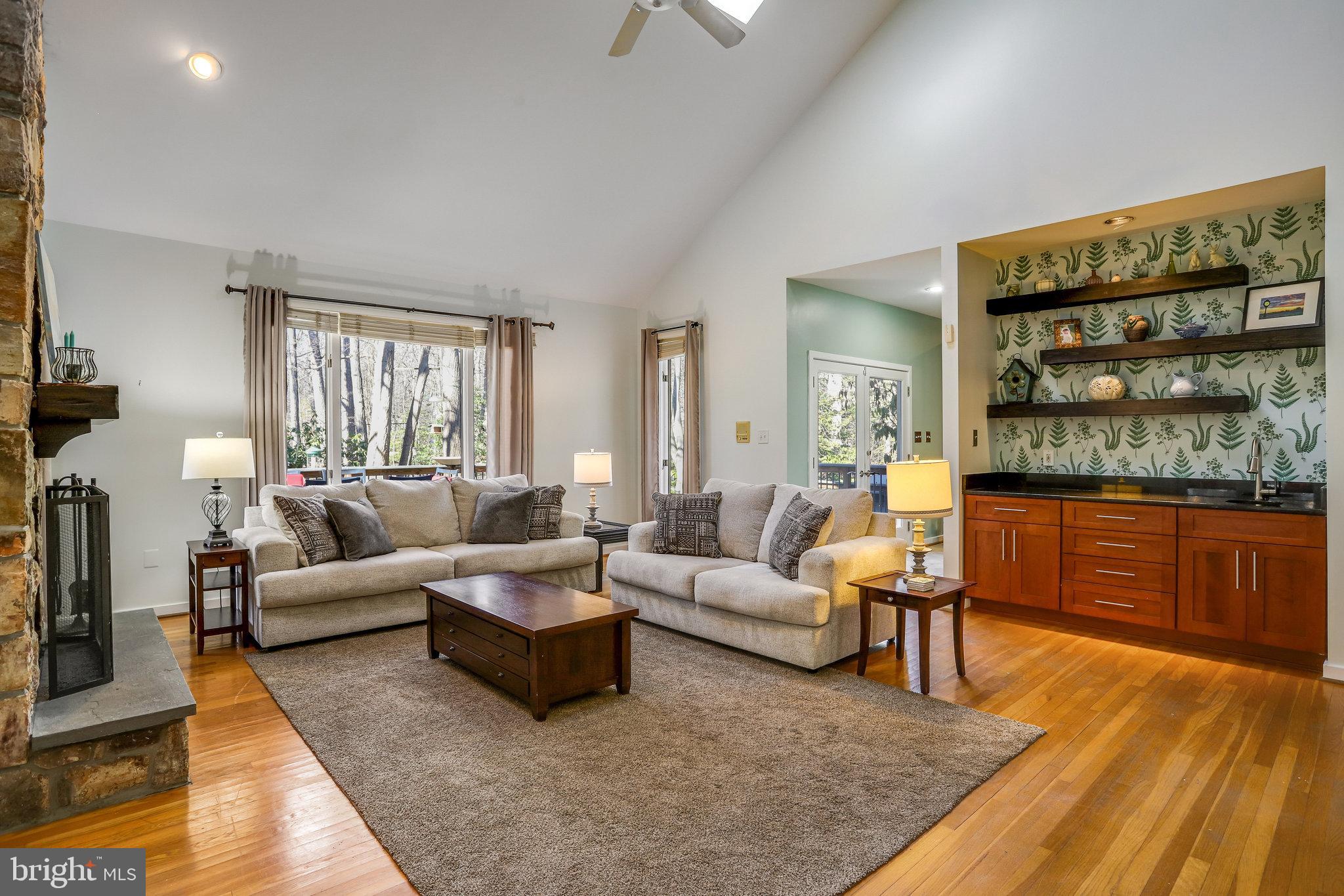 GEORGETOWN MANOR ESTATES - Residential