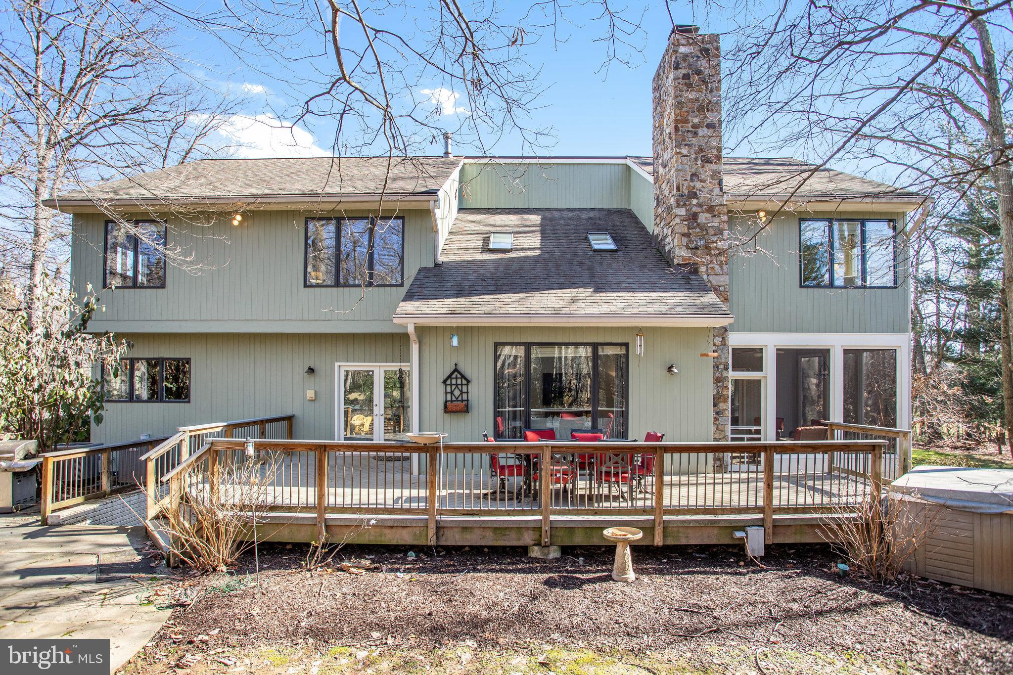 GEORGETOWN MANOR ESTATES - Residential