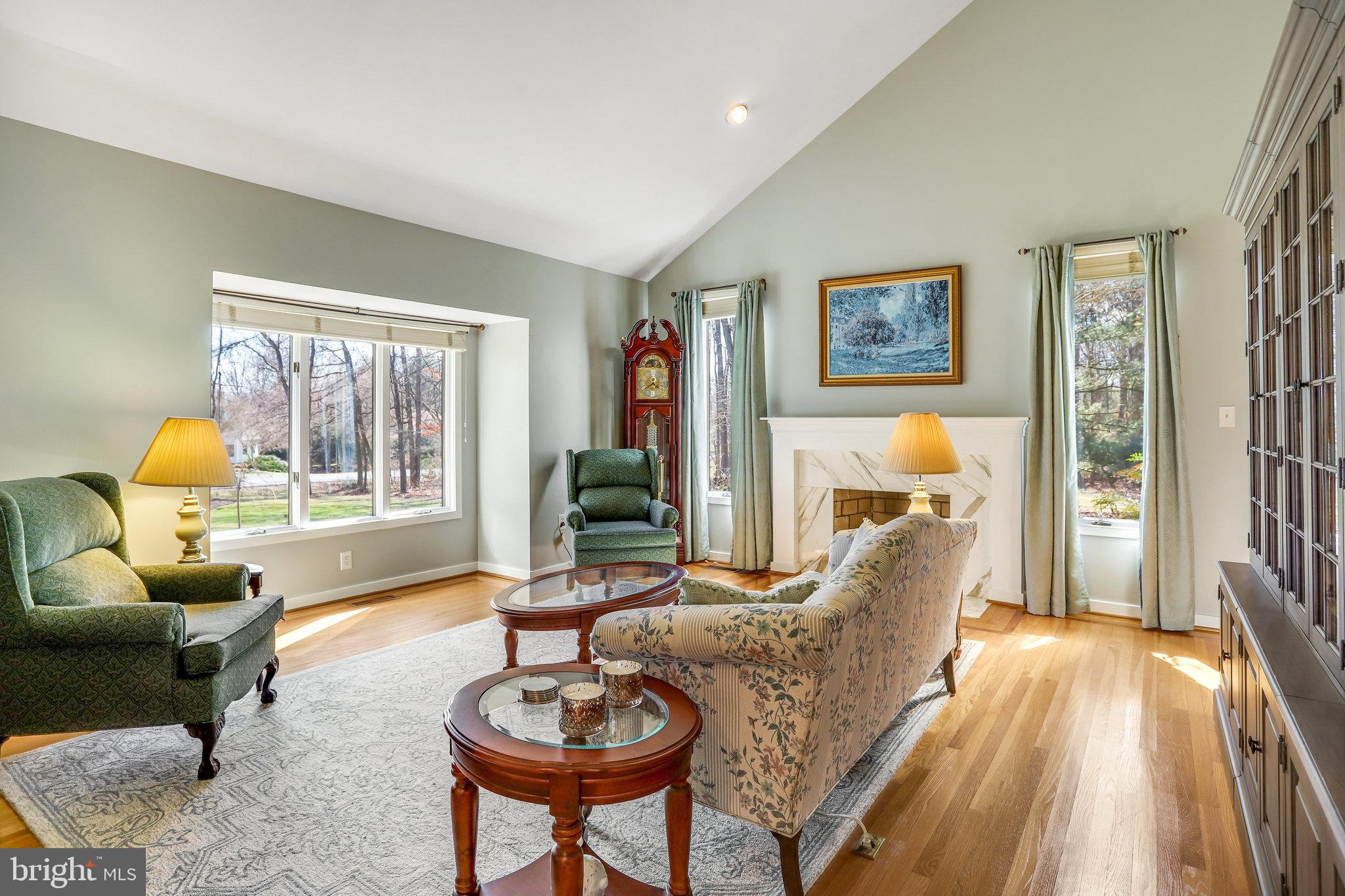 GEORGETOWN MANOR ESTATES - Residential