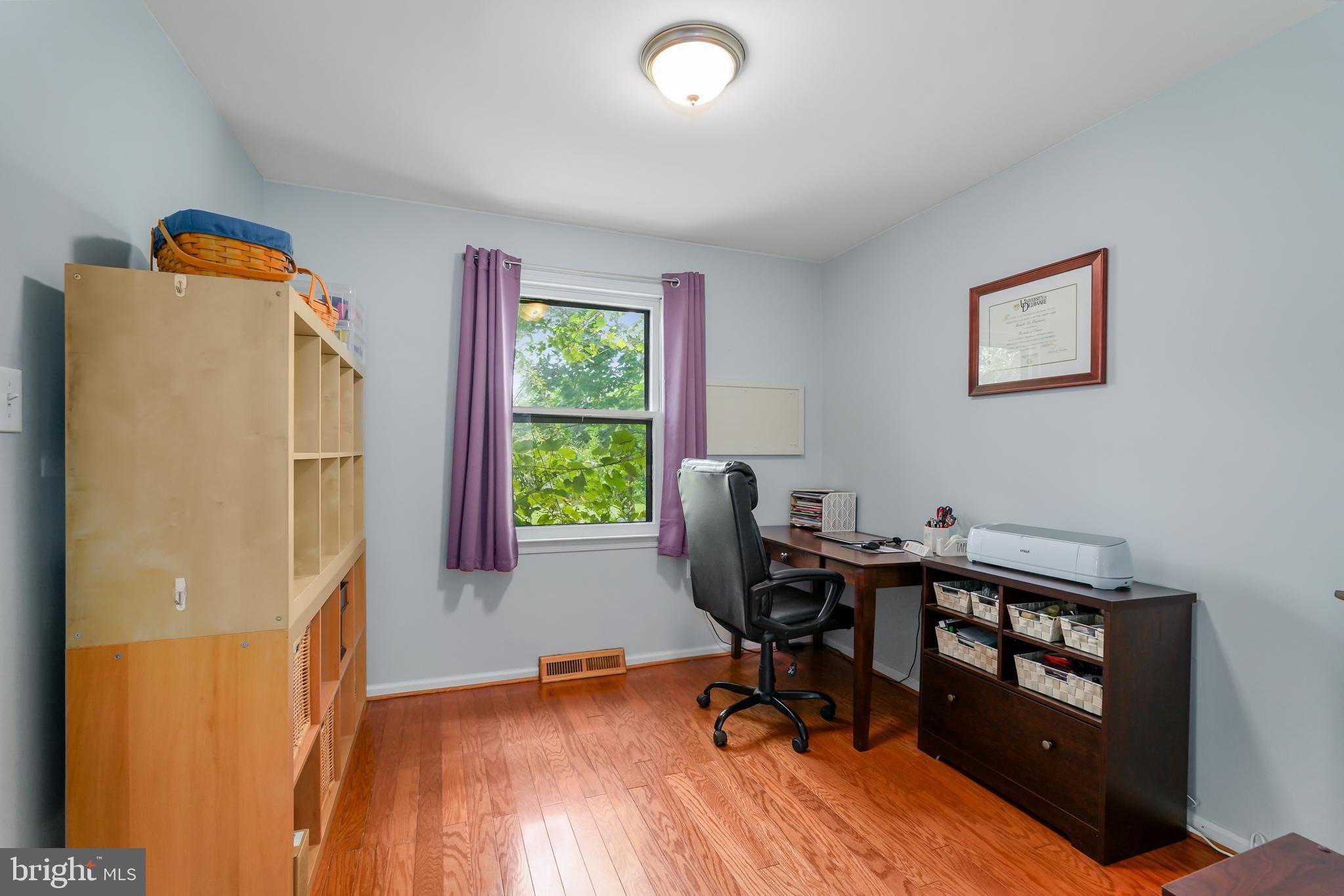 BRANTWOOD - Residential