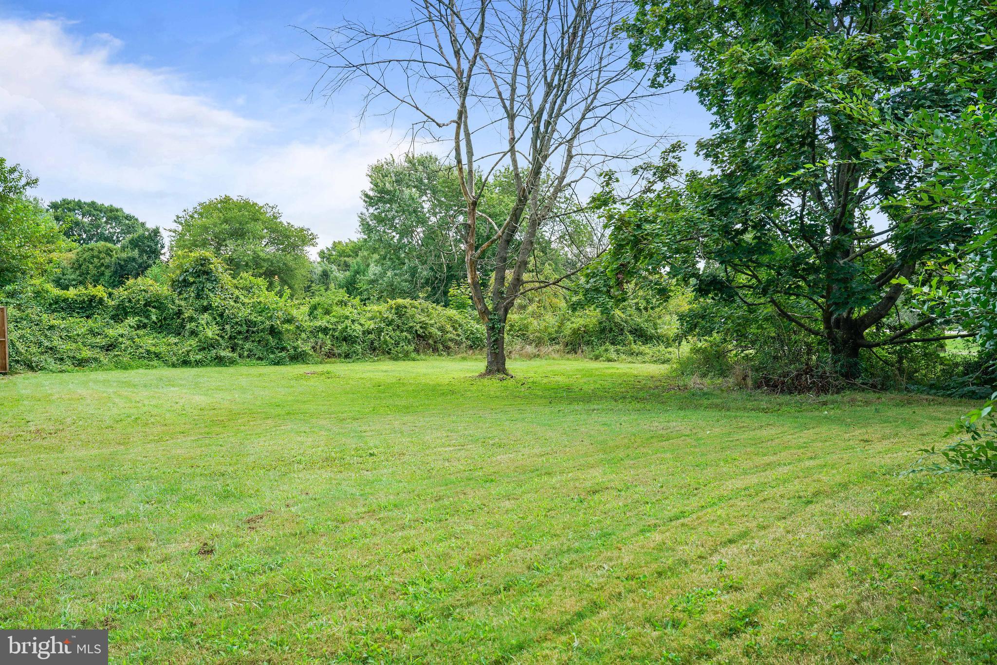 BRANTWOOD - Residential