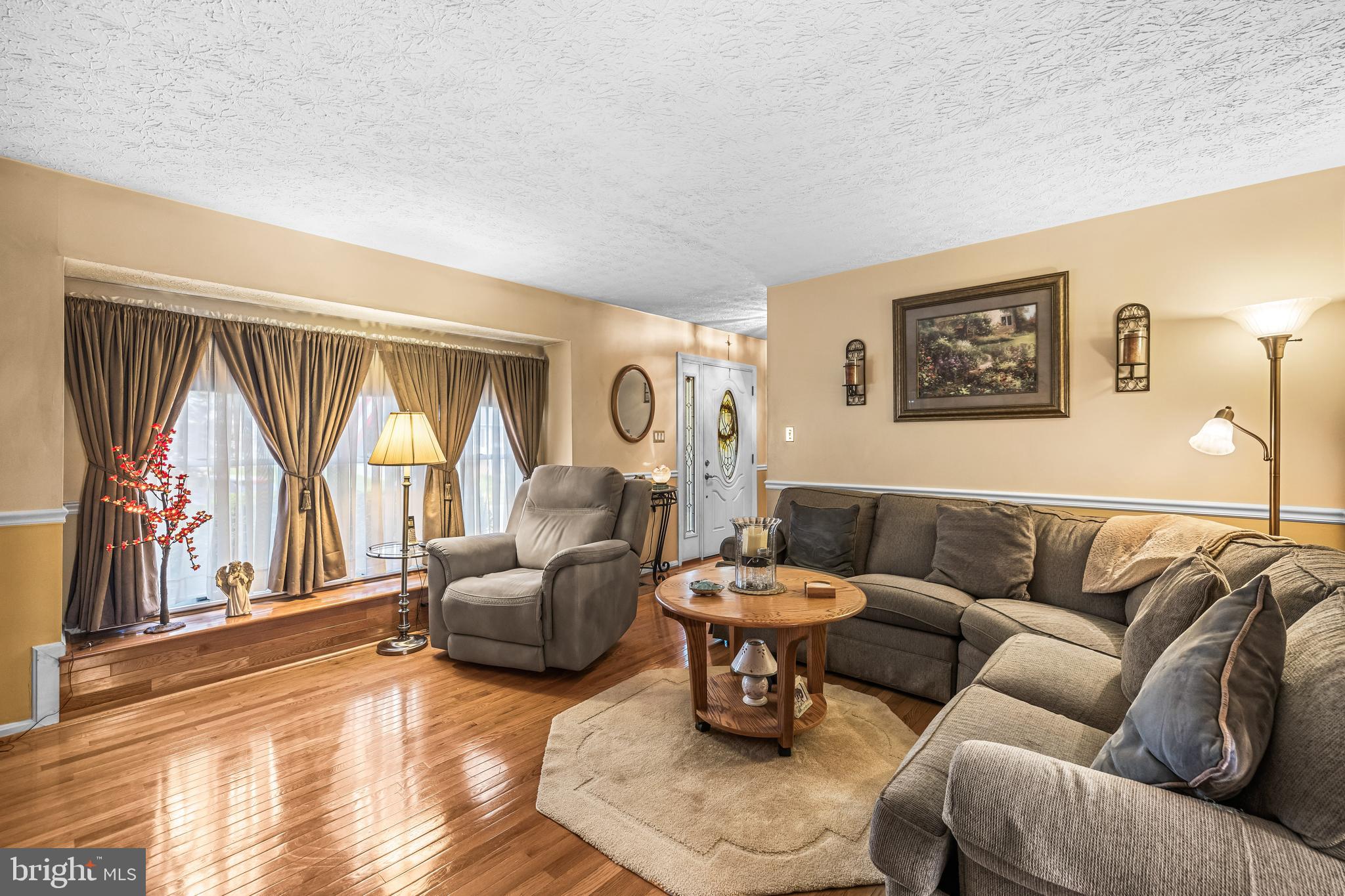 LAUREL VALLEY - Residential