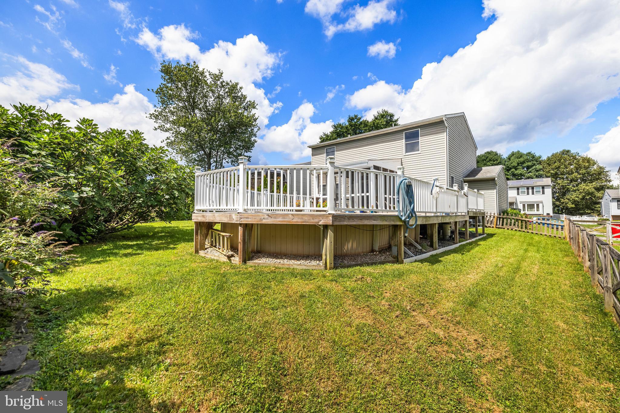 LAUREL VALLEY - Residential