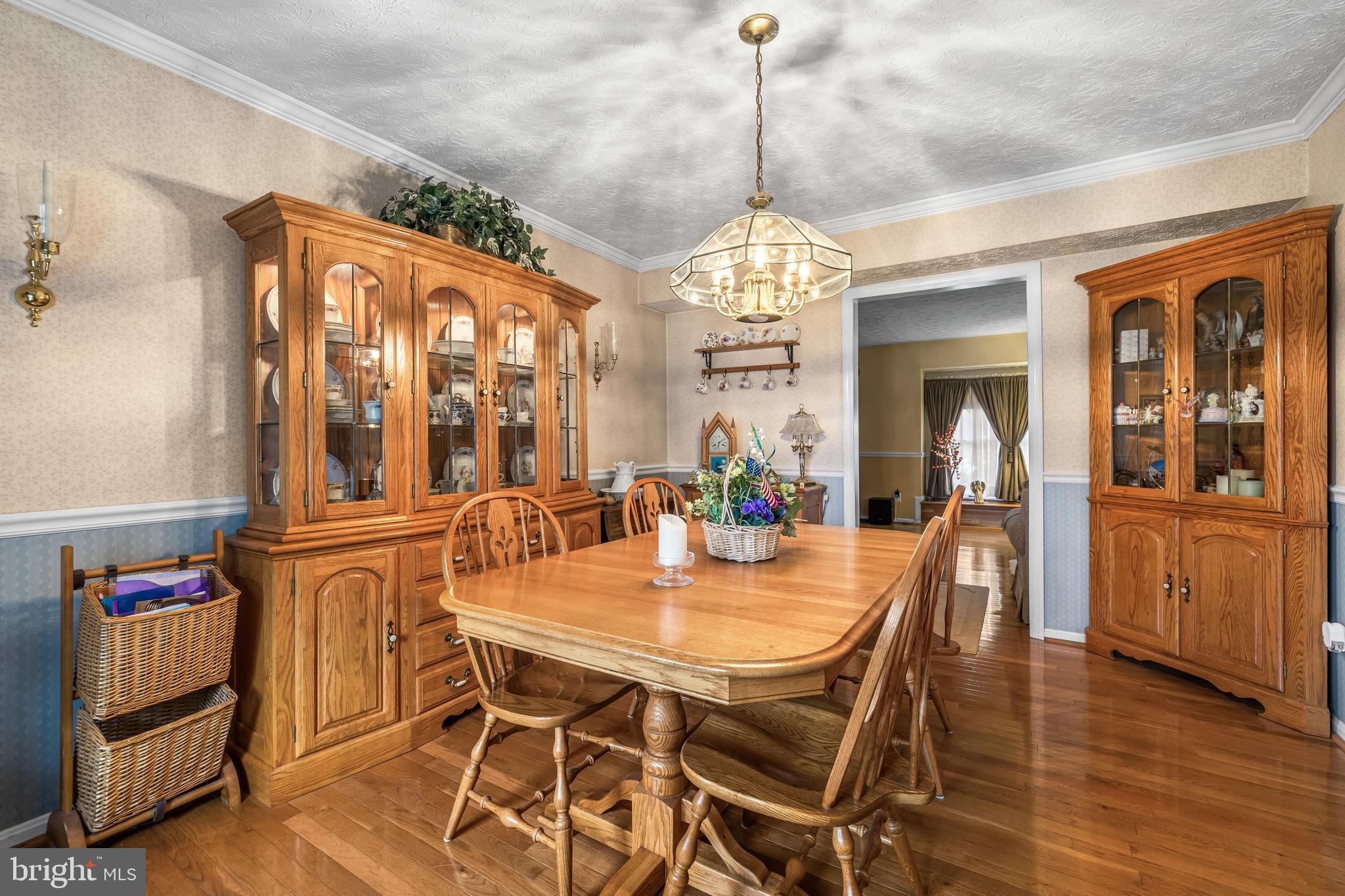 LAUREL VALLEY - Residential