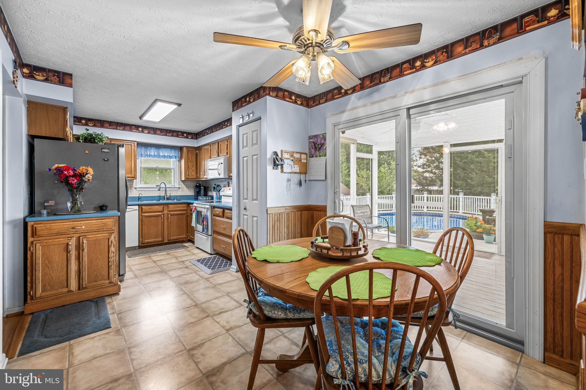 LAUREL VALLEY - Residential