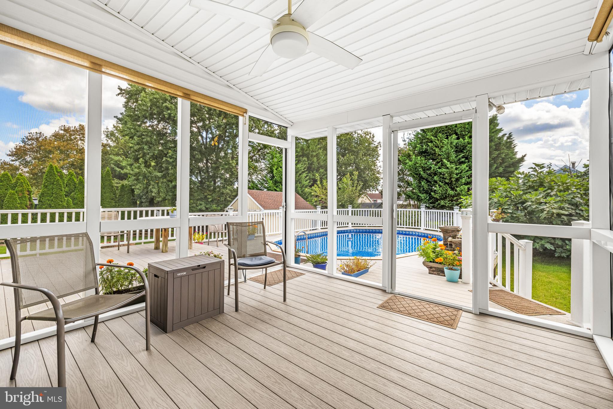 LAUREL VALLEY - Residential